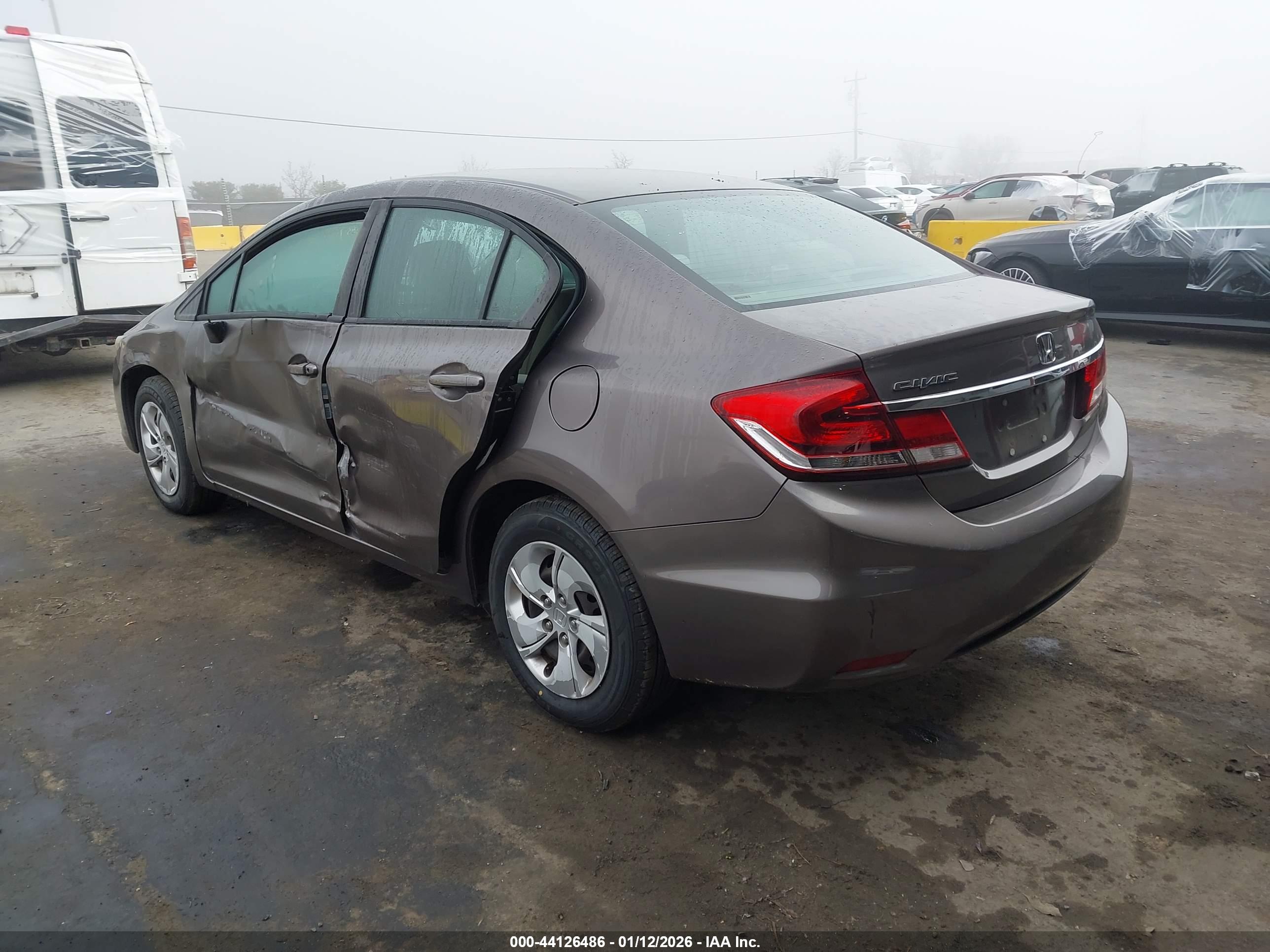 HONDA CIVIC image 3