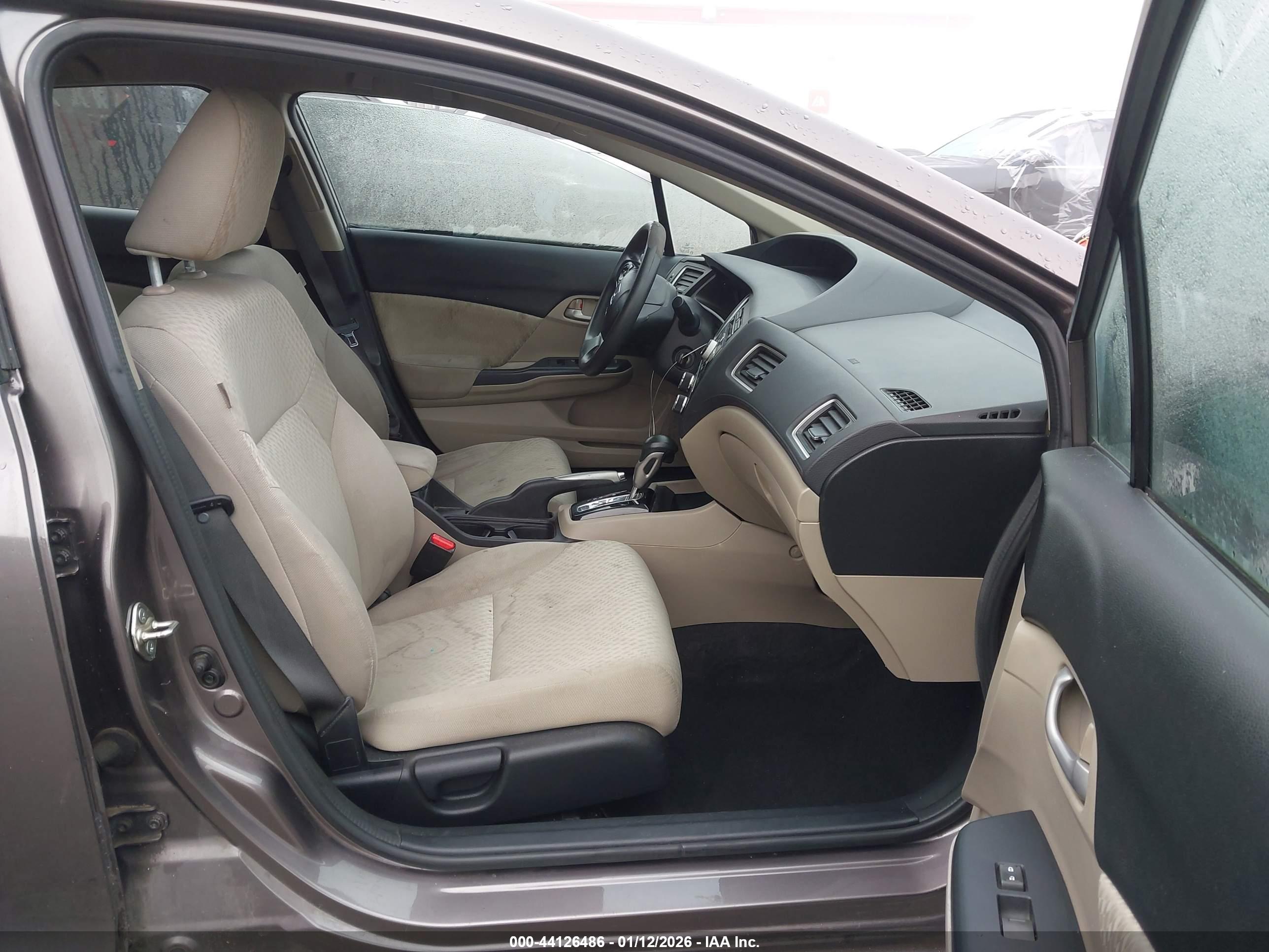 HONDA CIVIC image 5