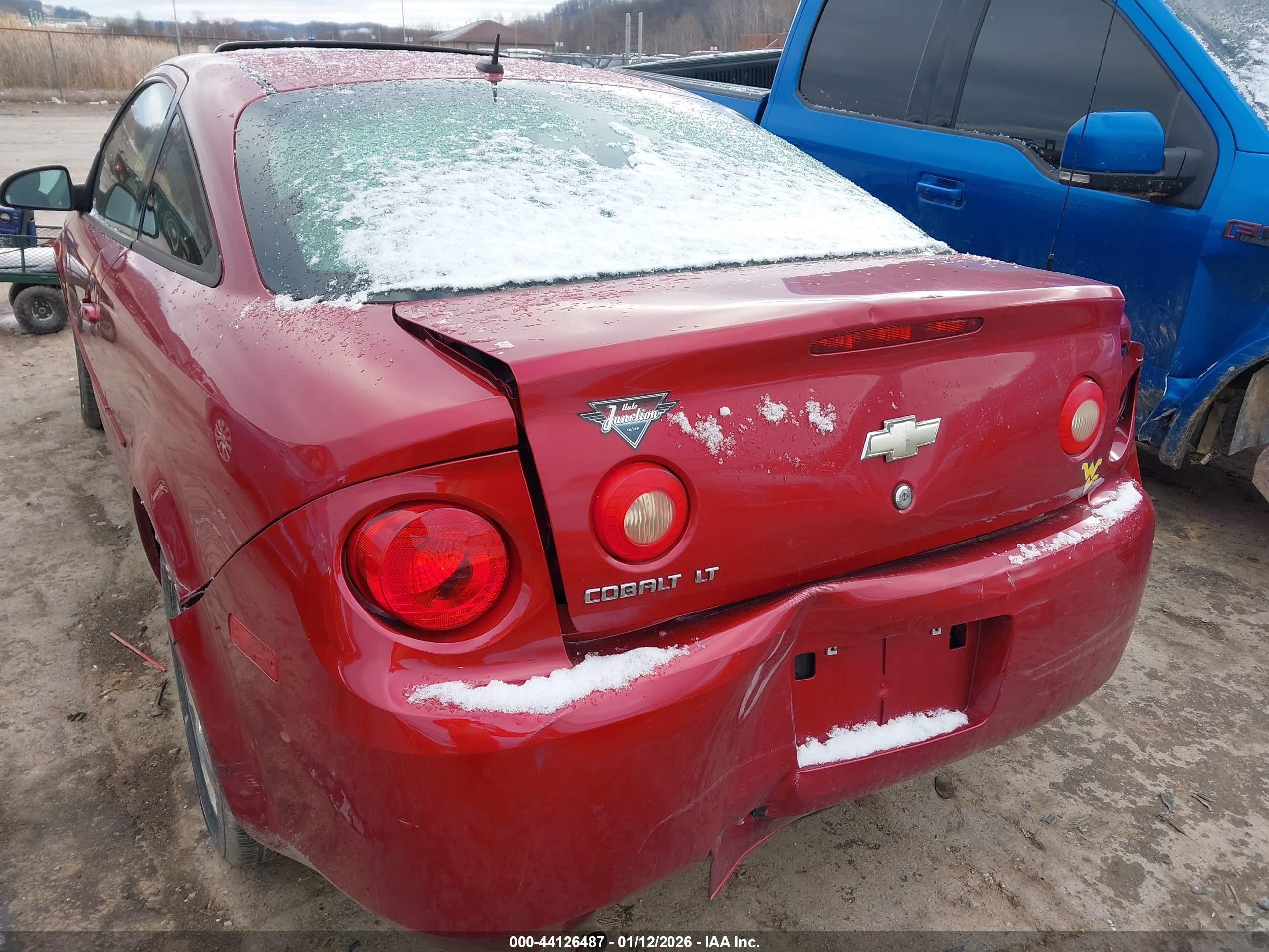 CHEVROLET COBALT image 6