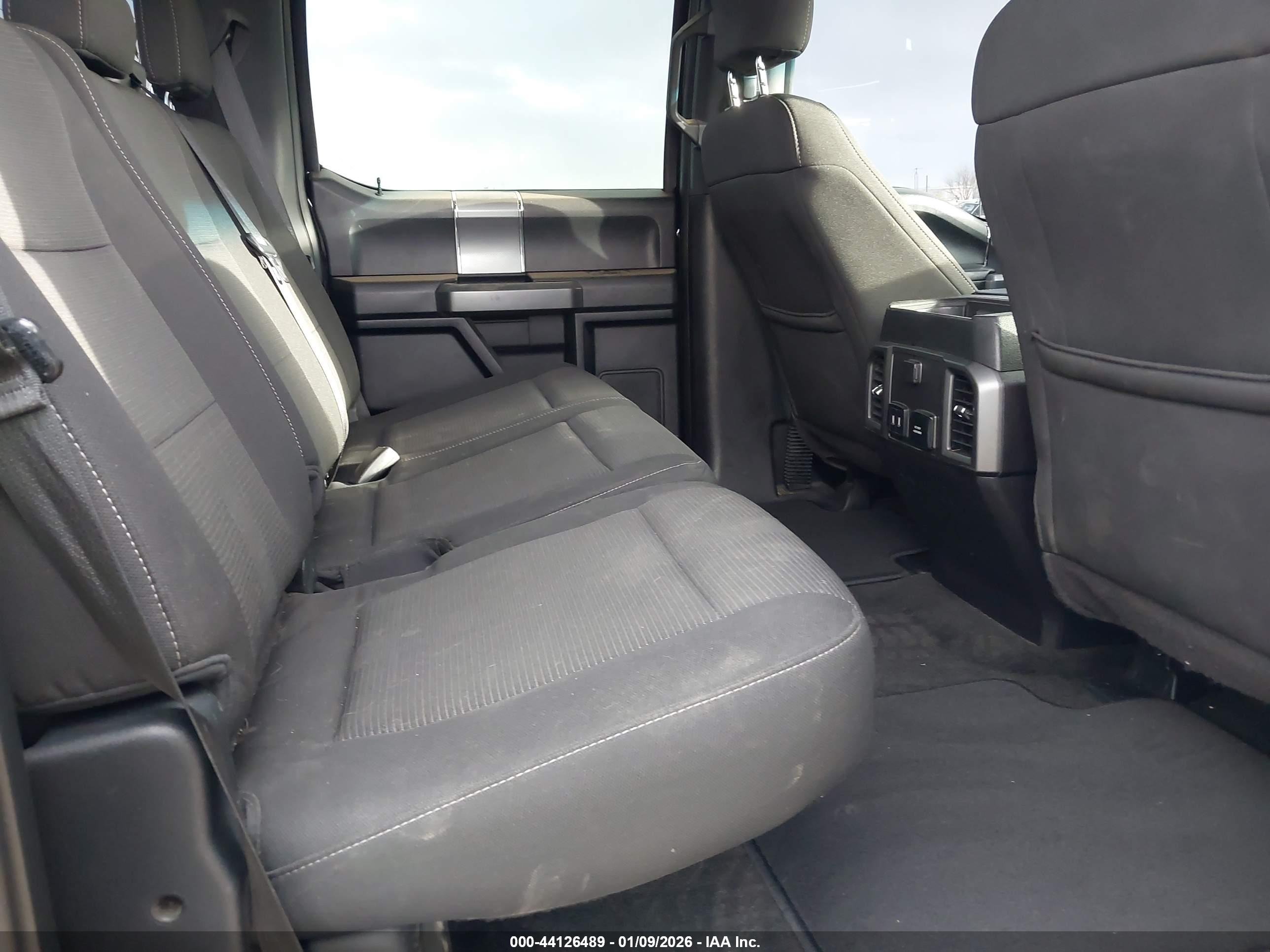 FORD F-150 image 8