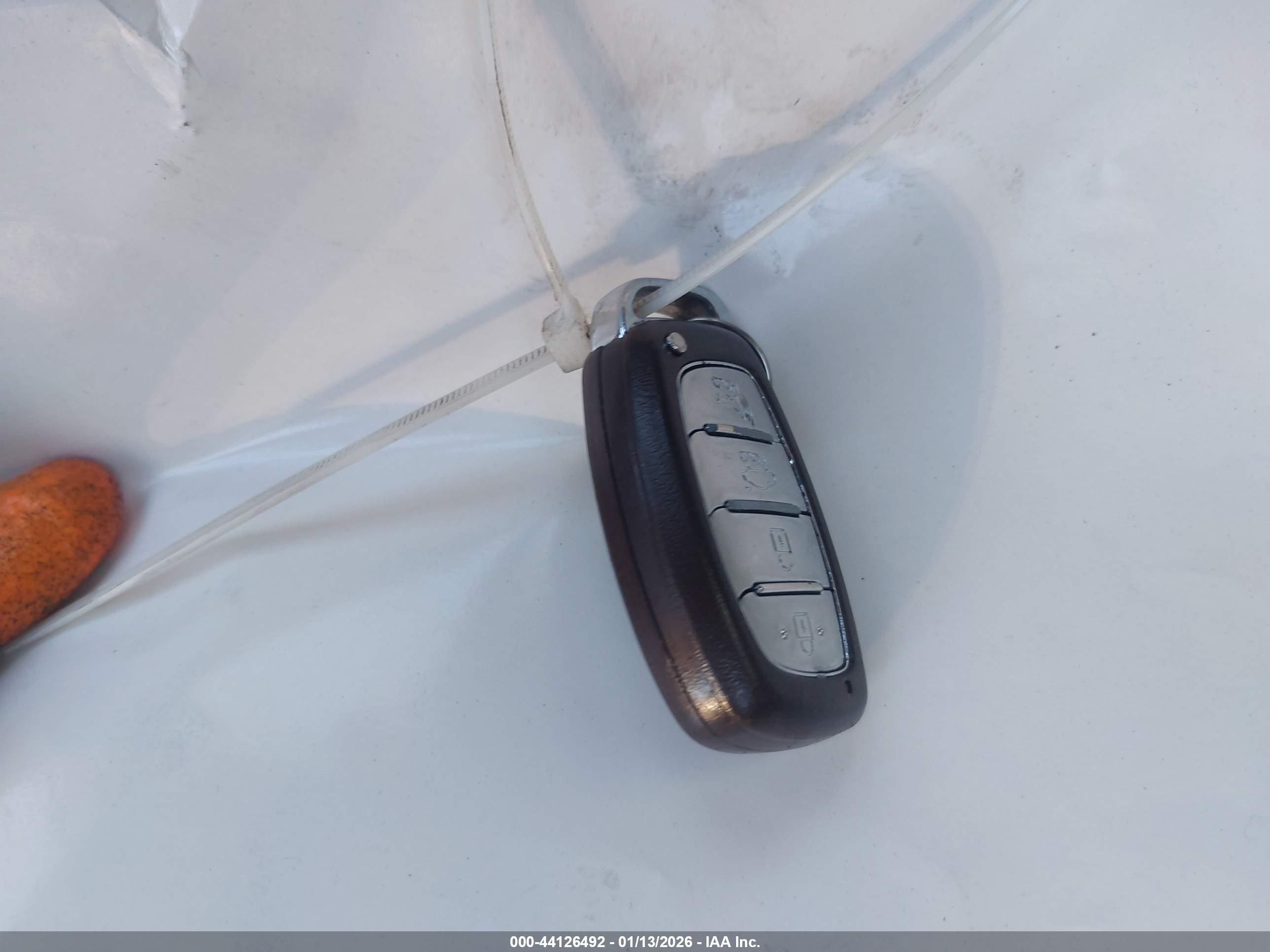 HYUNDAI SONATA image 11