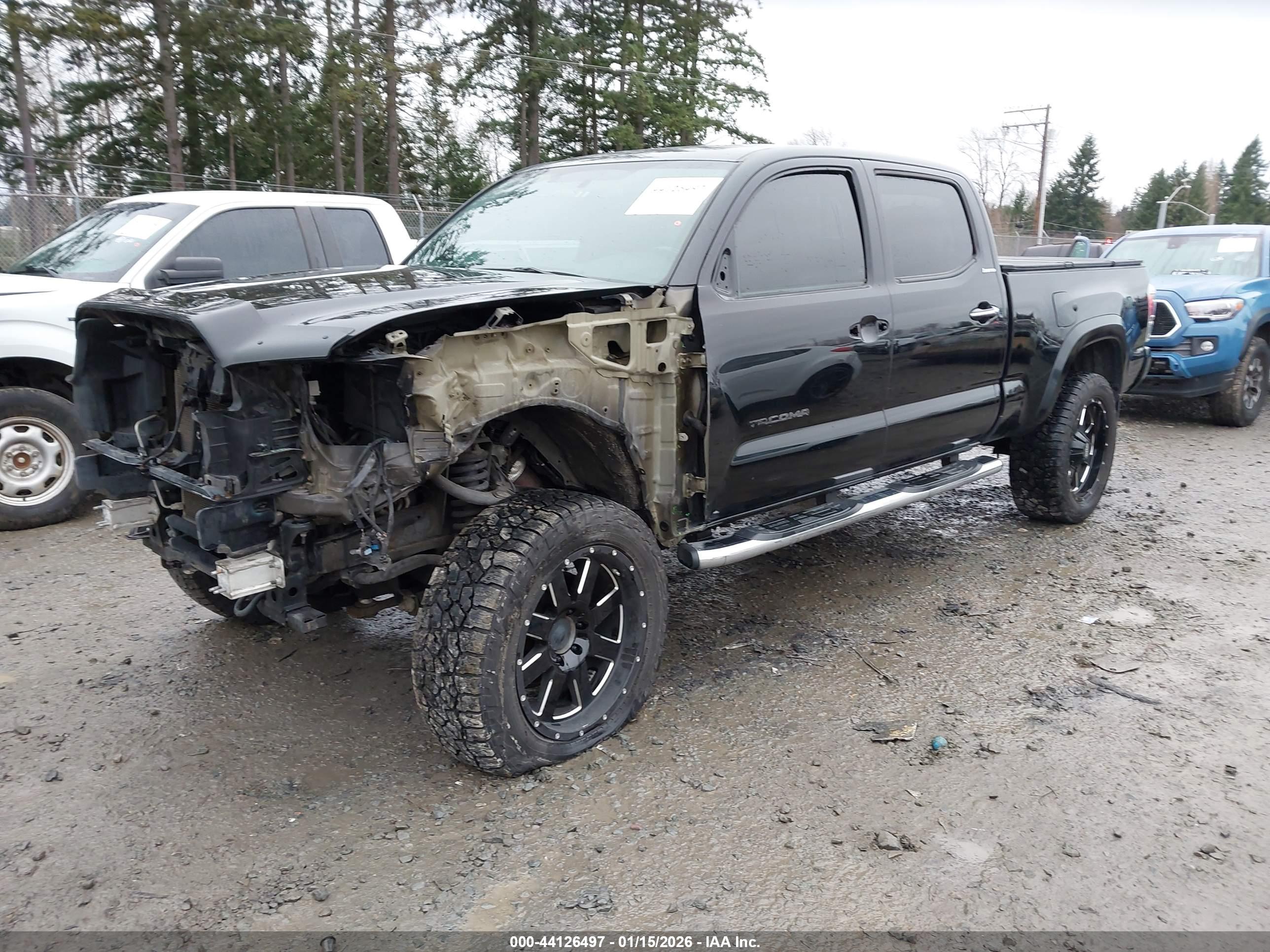 TOYOTA TACOMA image 2