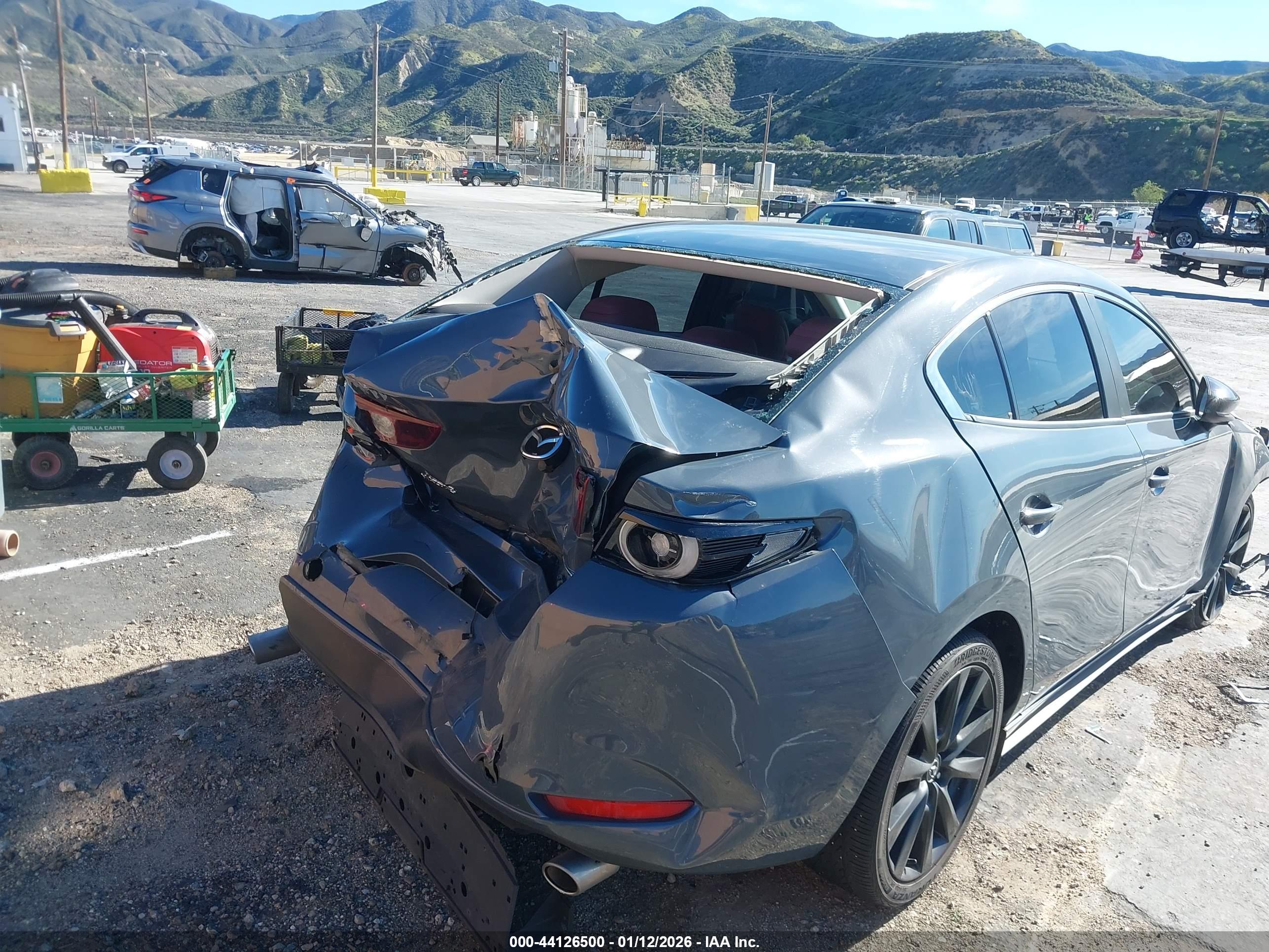 MAZDA MAZDA3 image 6