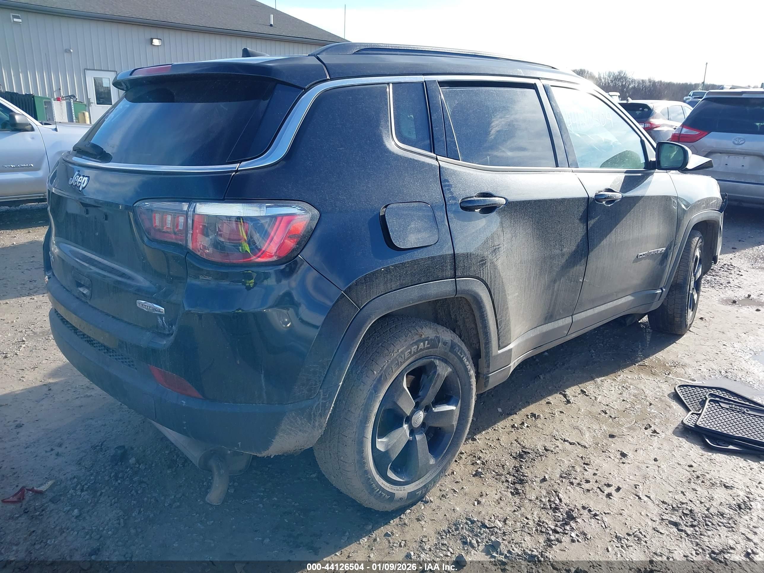JEEP COMPASS image 4