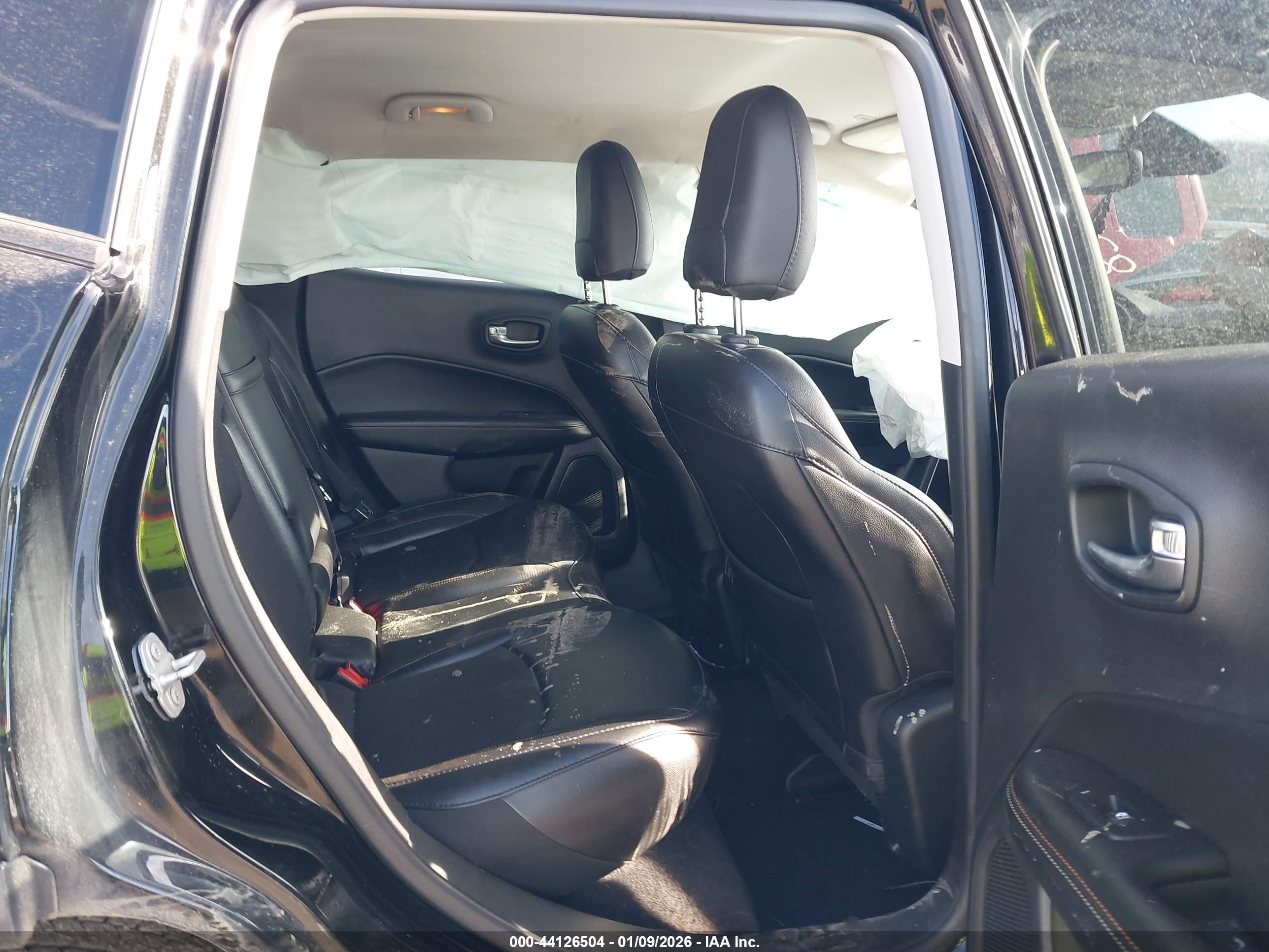 JEEP COMPASS image 8