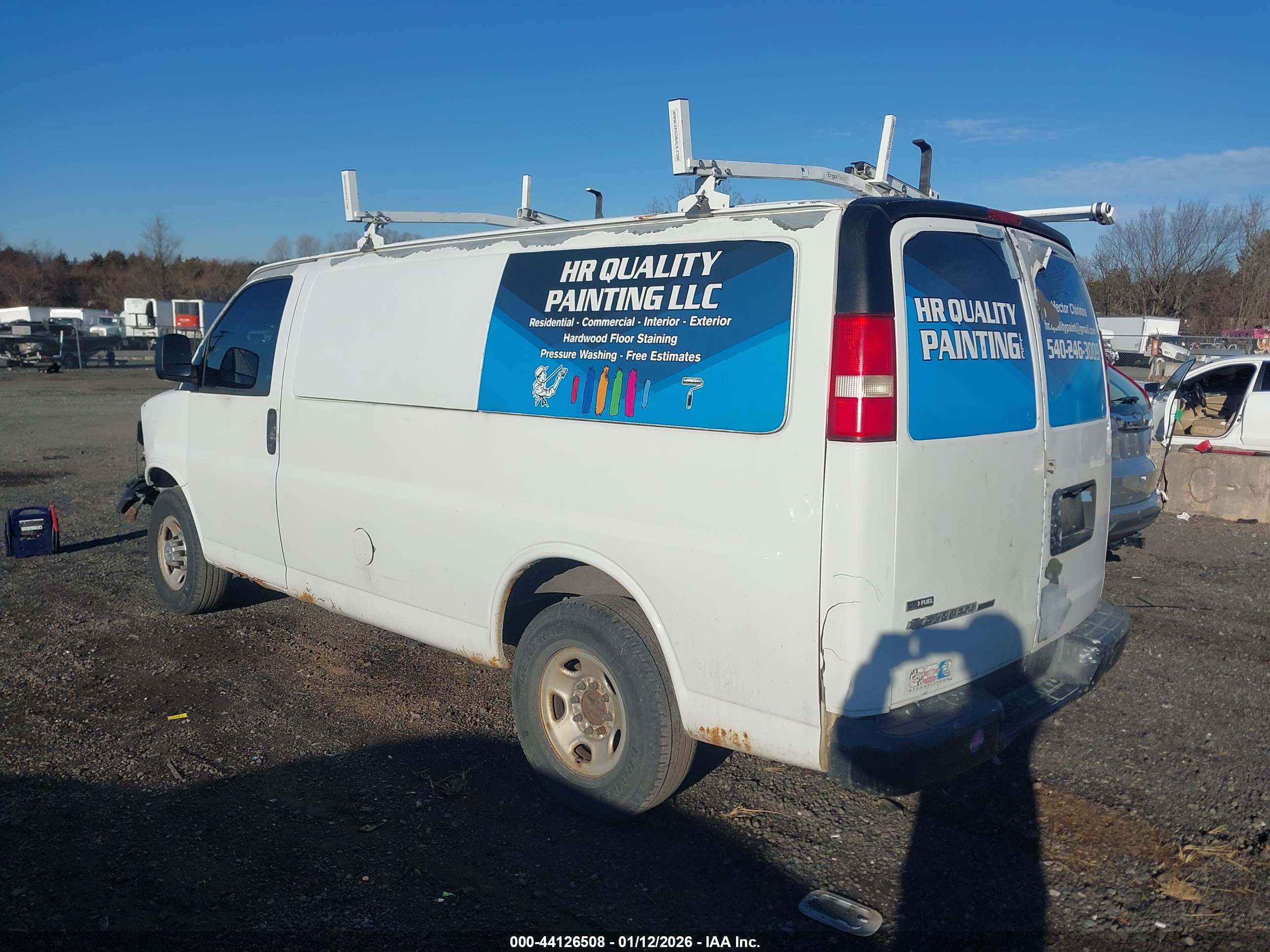 CHEVROLET EXPRESS image 3