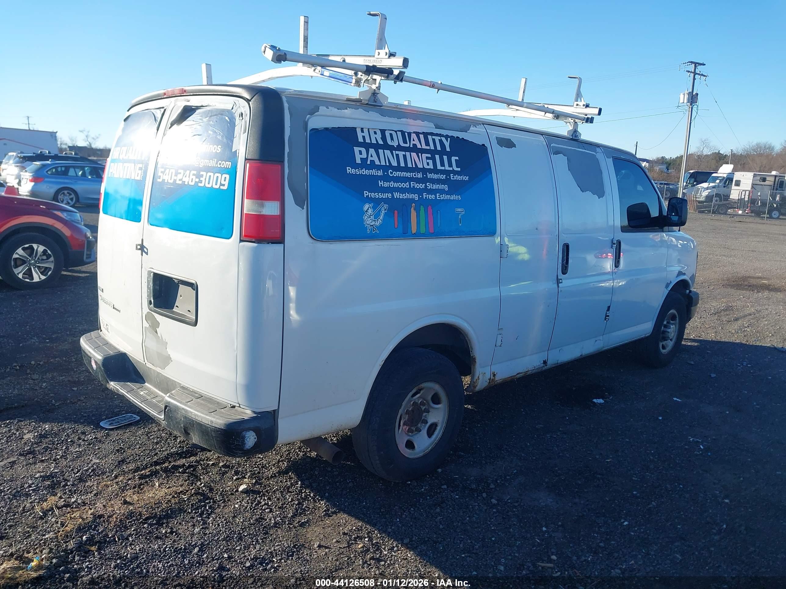 CHEVROLET EXPRESS image 4