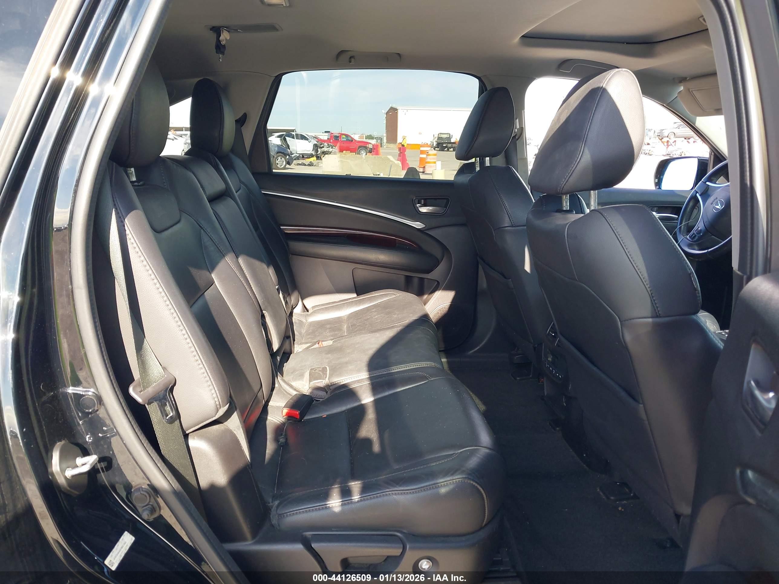 ACURA MDX image 8