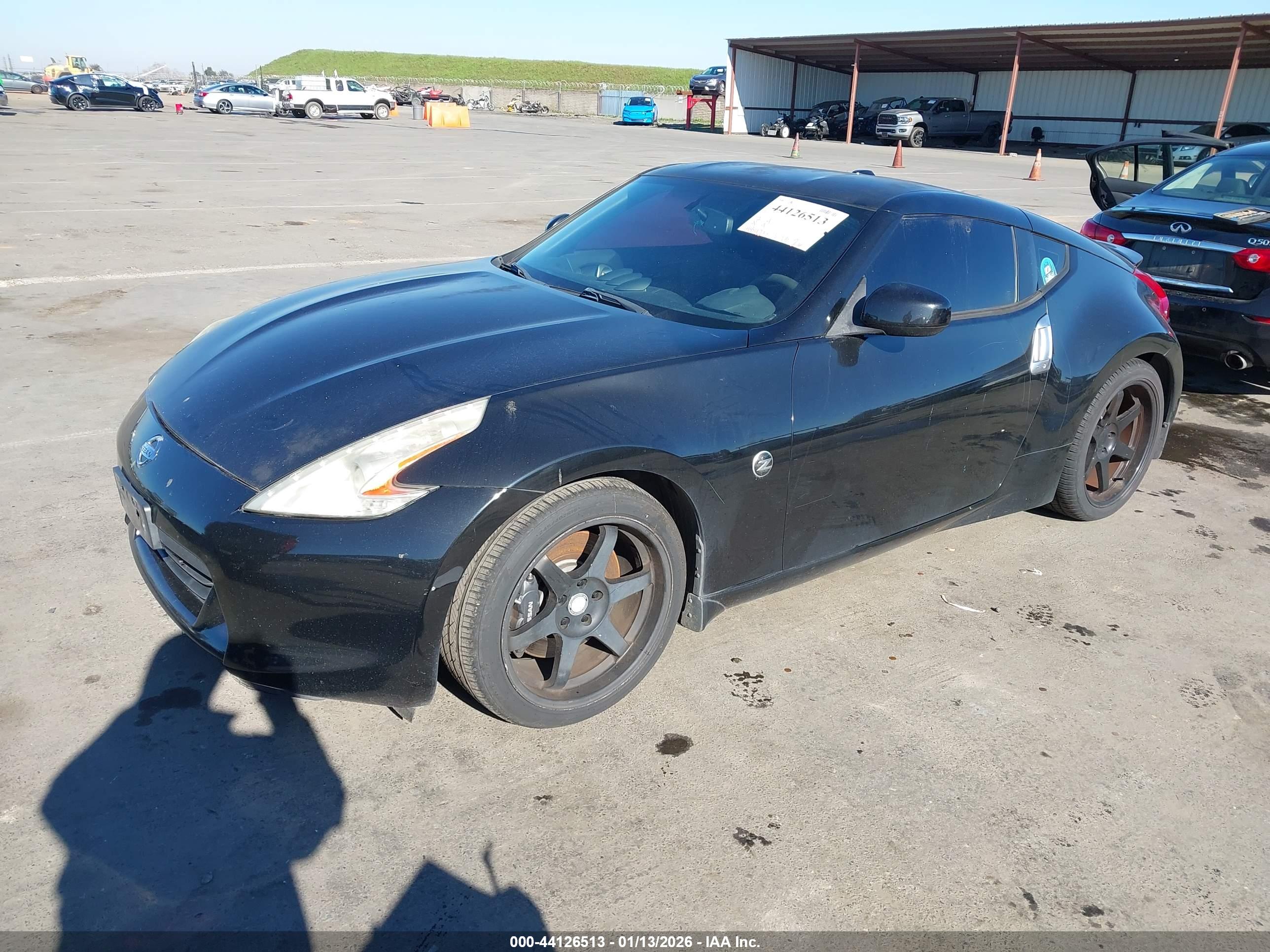 NISSAN 370Z image 2
