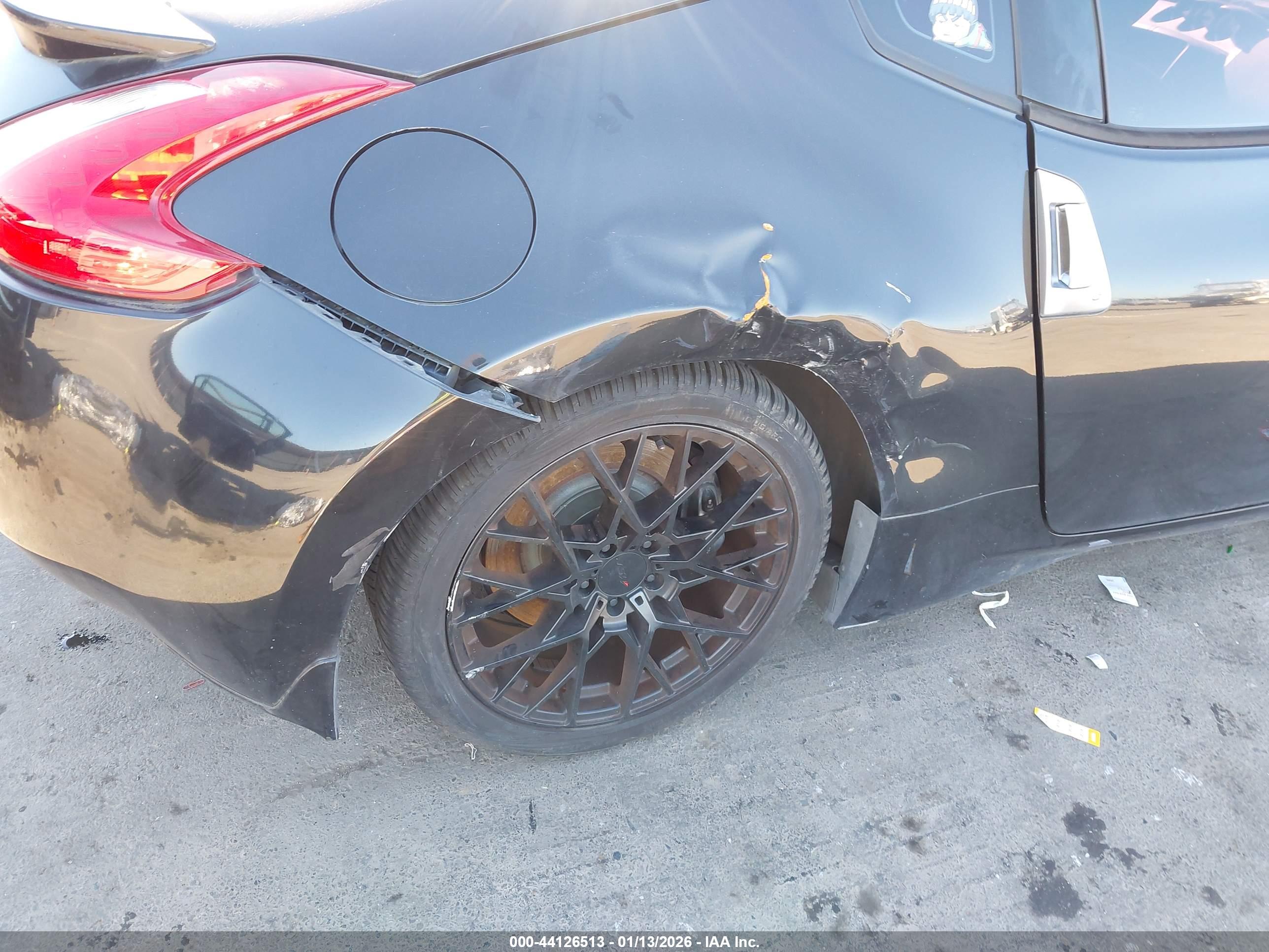 NISSAN 370Z image 6