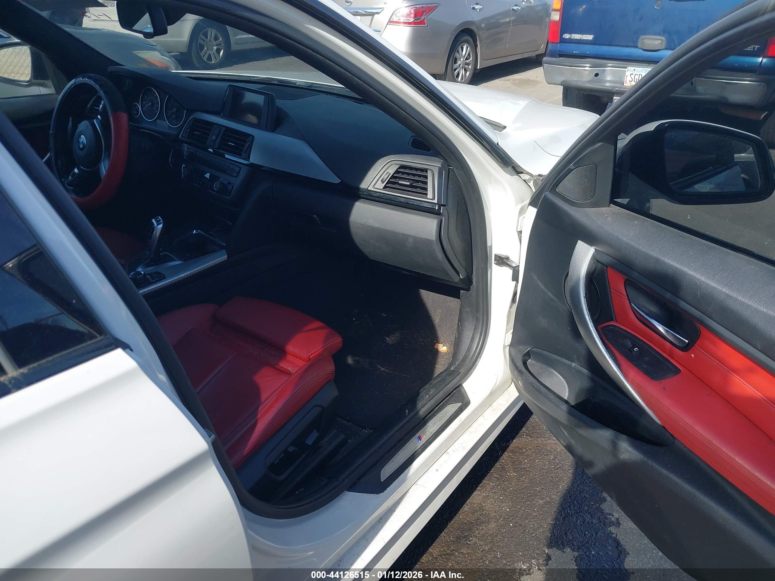BMW 328I image 5