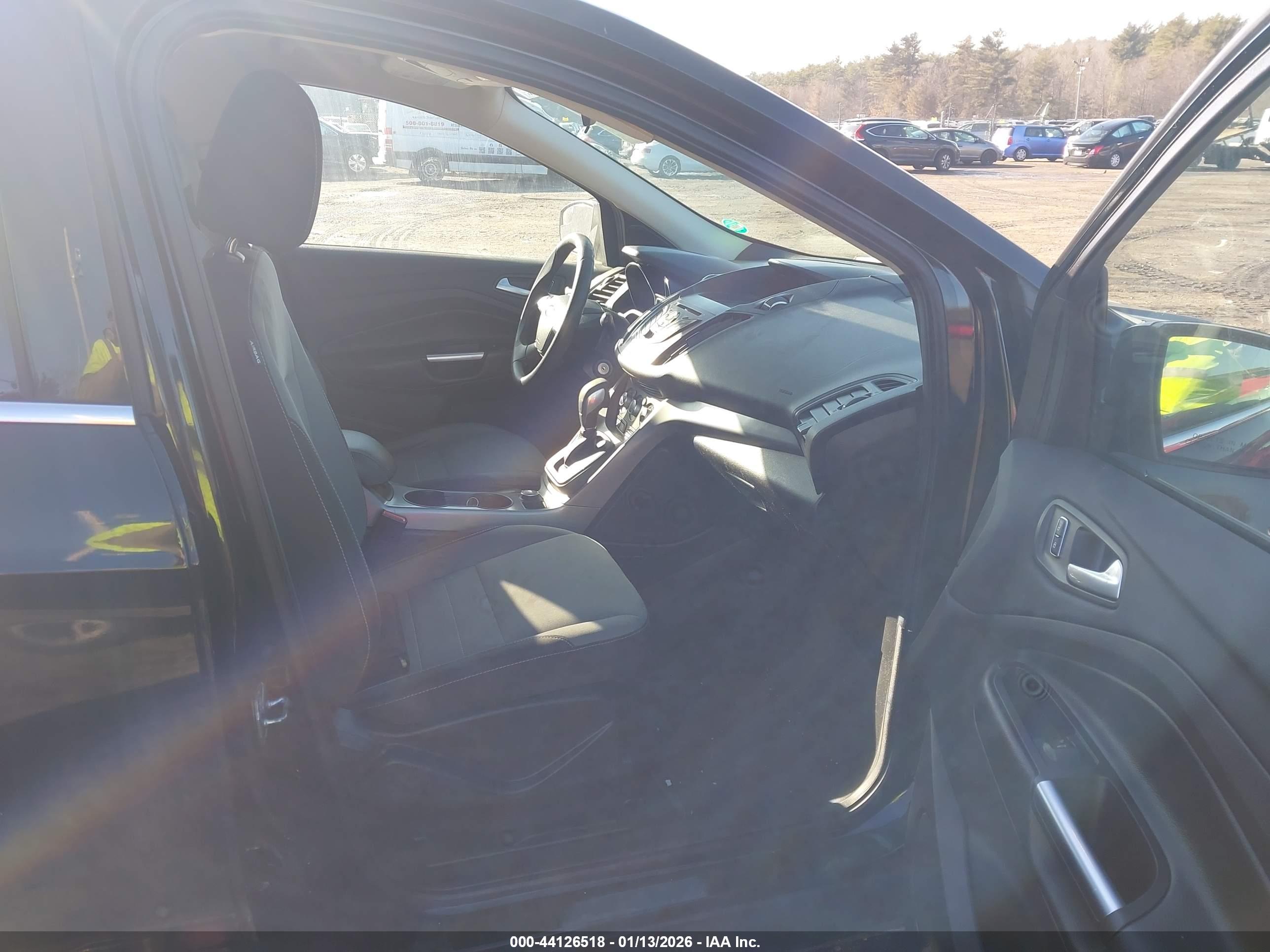 FORD ESCAPE image 5