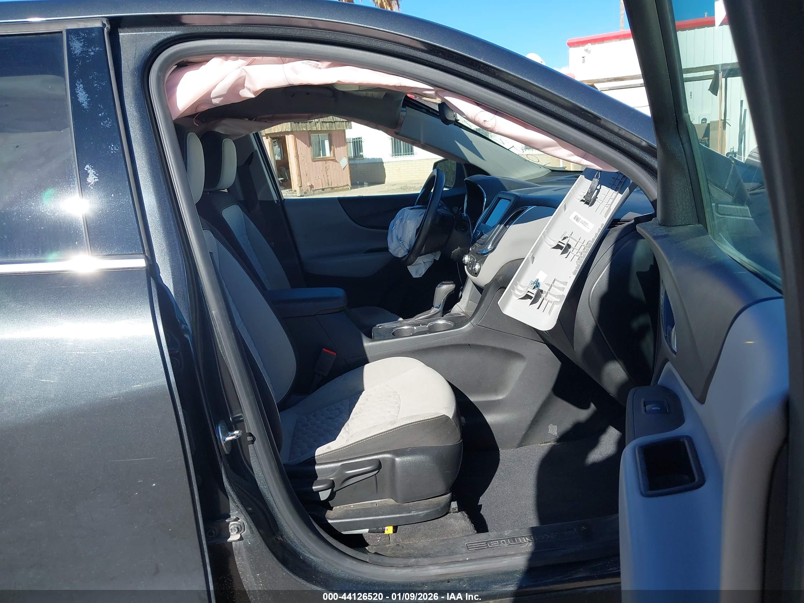CHEVROLET EQUINOX image 5