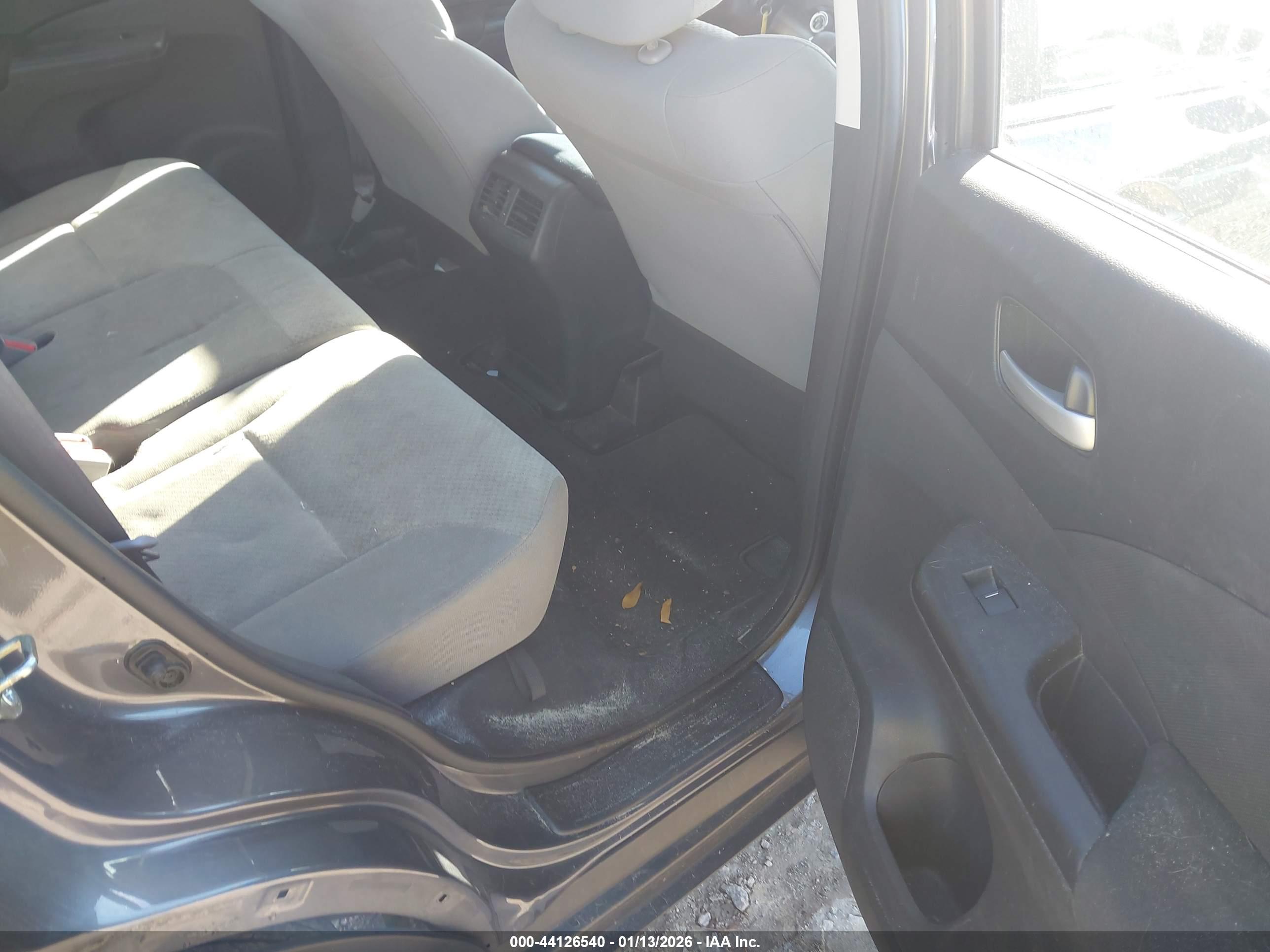 HONDA CR-V image 8