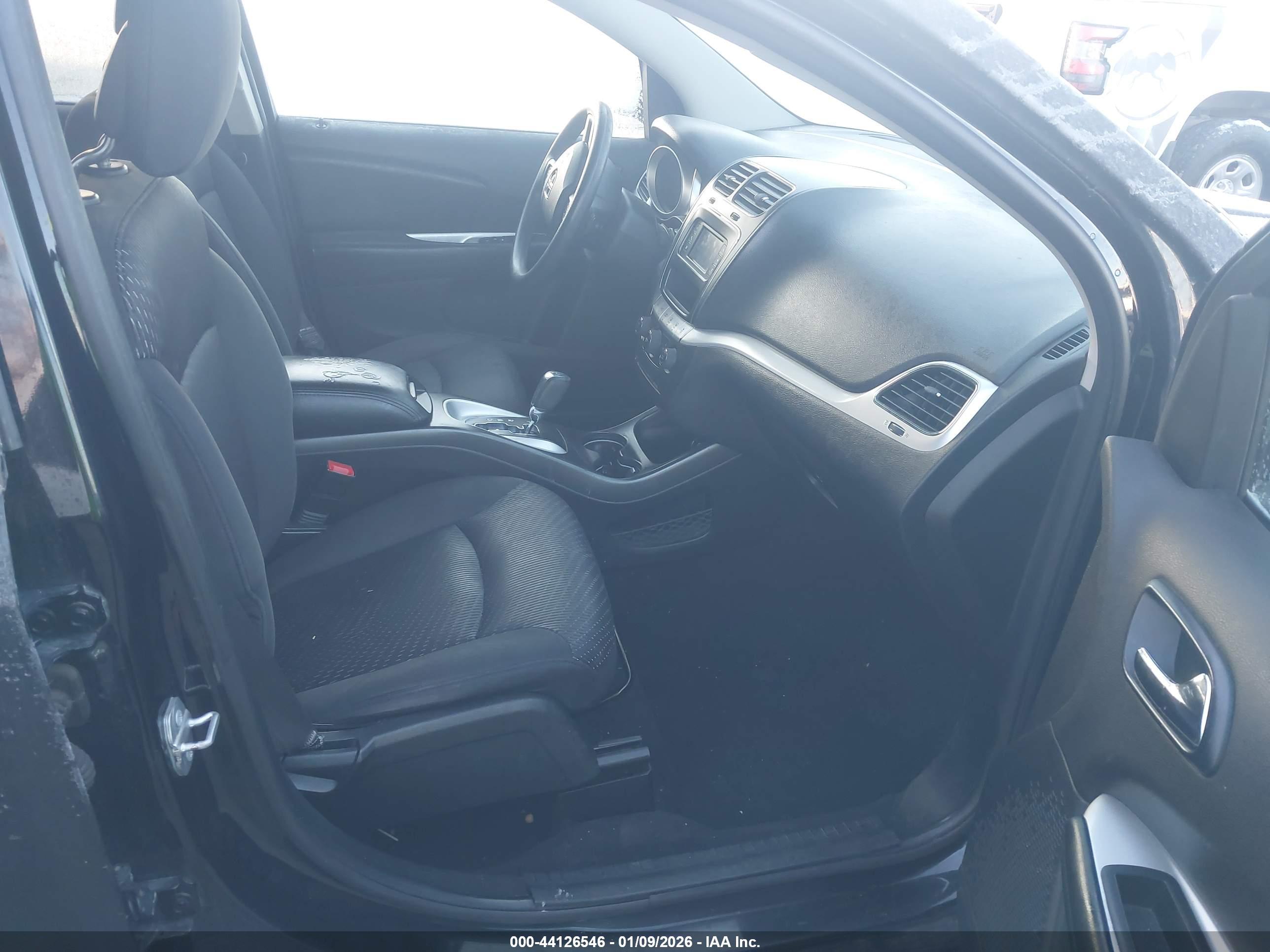 DODGE JOURNEY image 5