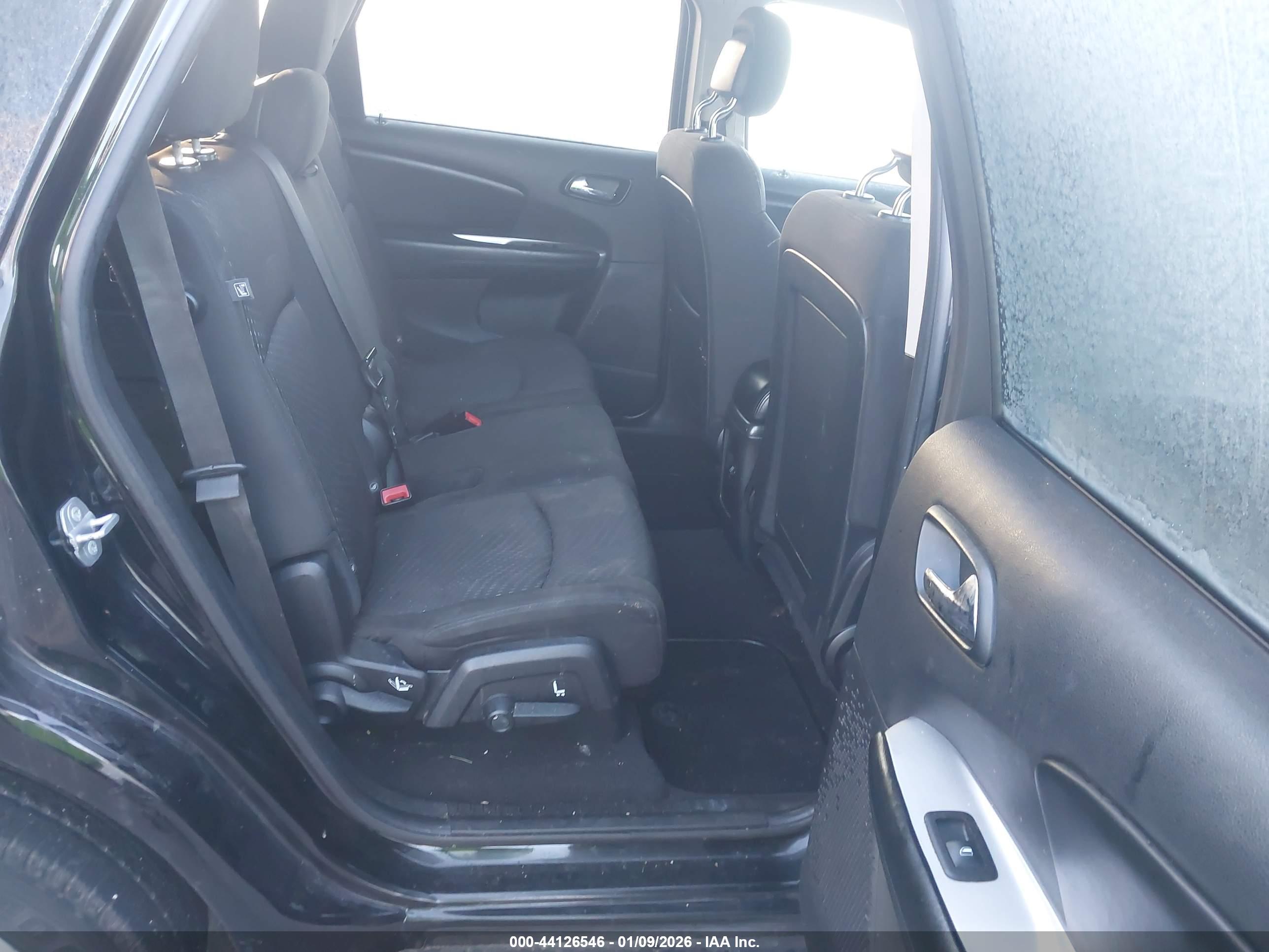 DODGE JOURNEY image 8