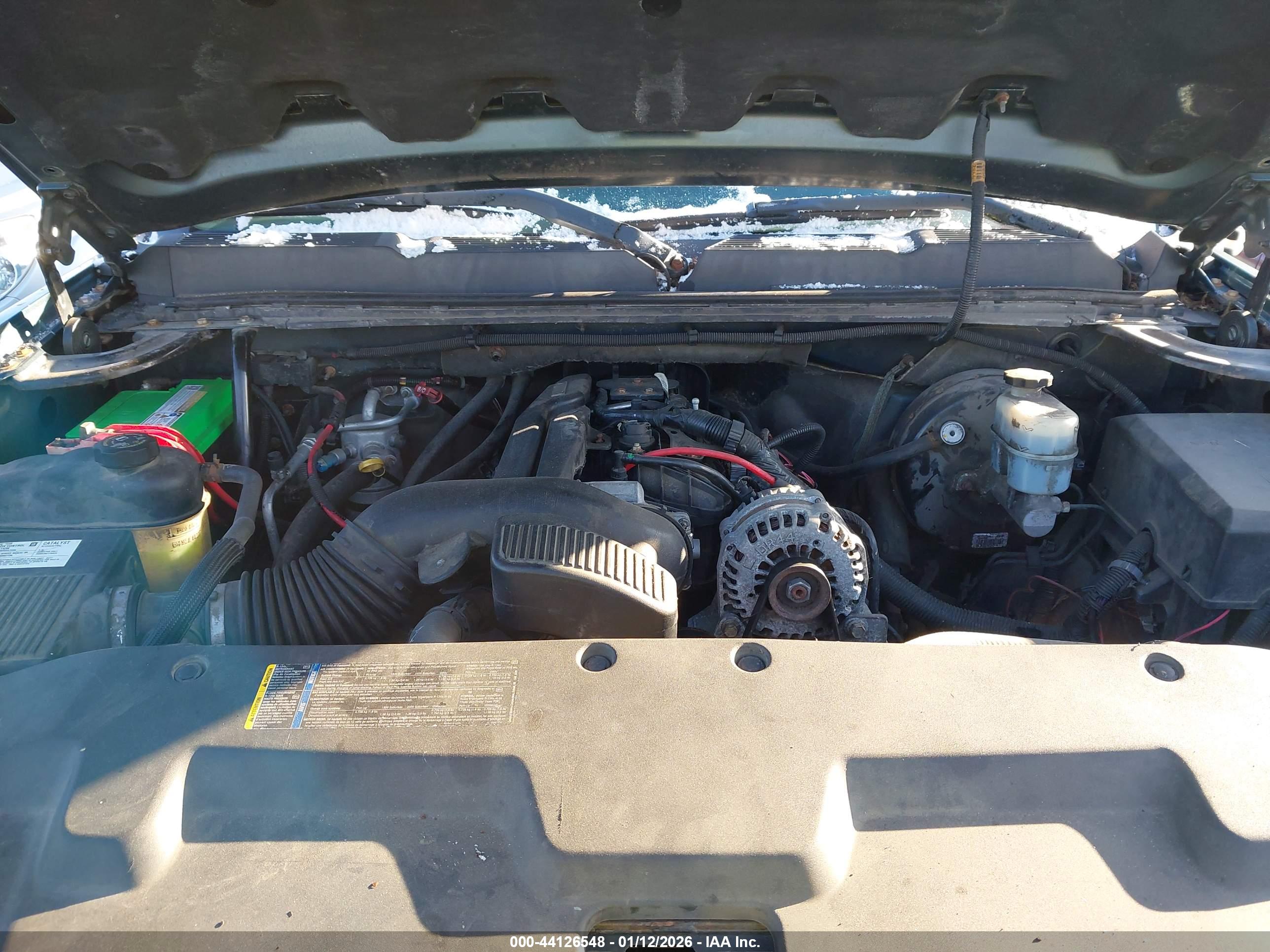 CHEVROLET SILVERADO image 10