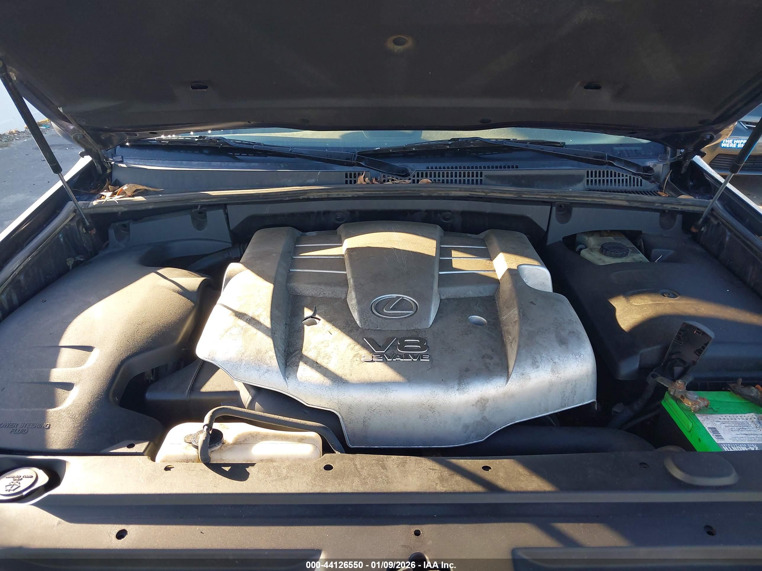 LEXUS GX image 10