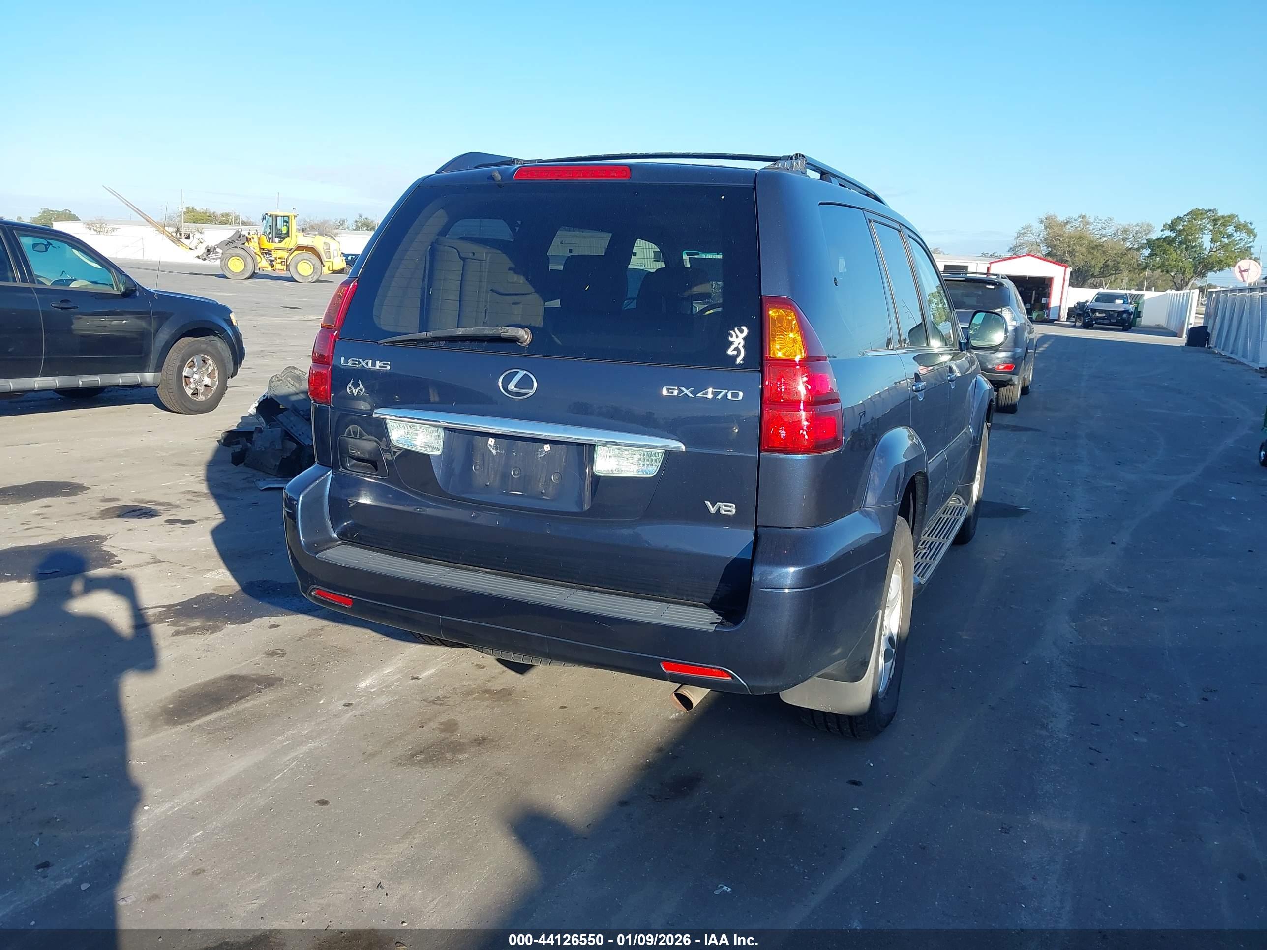 LEXUS GX image 4