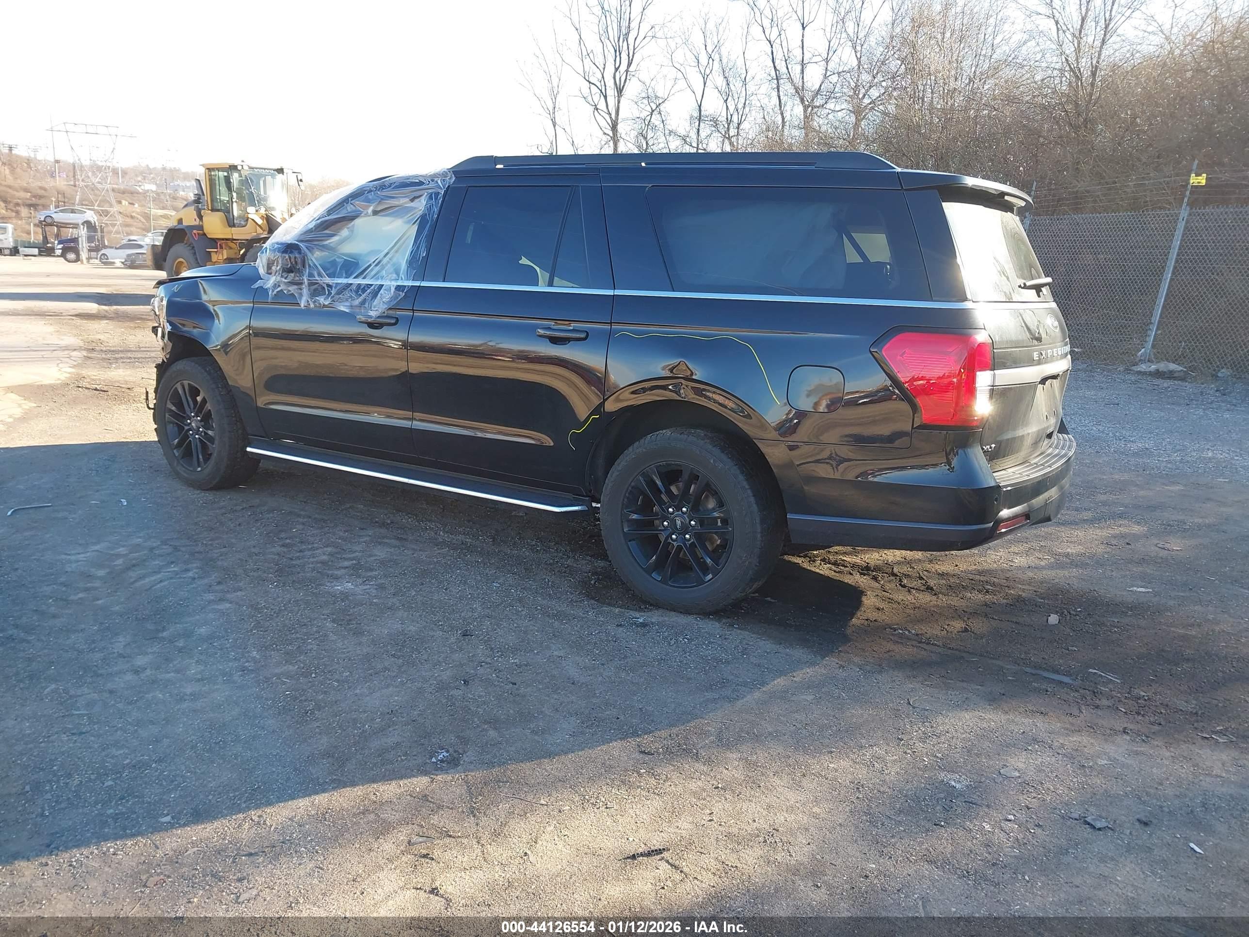 FORD EXPEDITION image 3