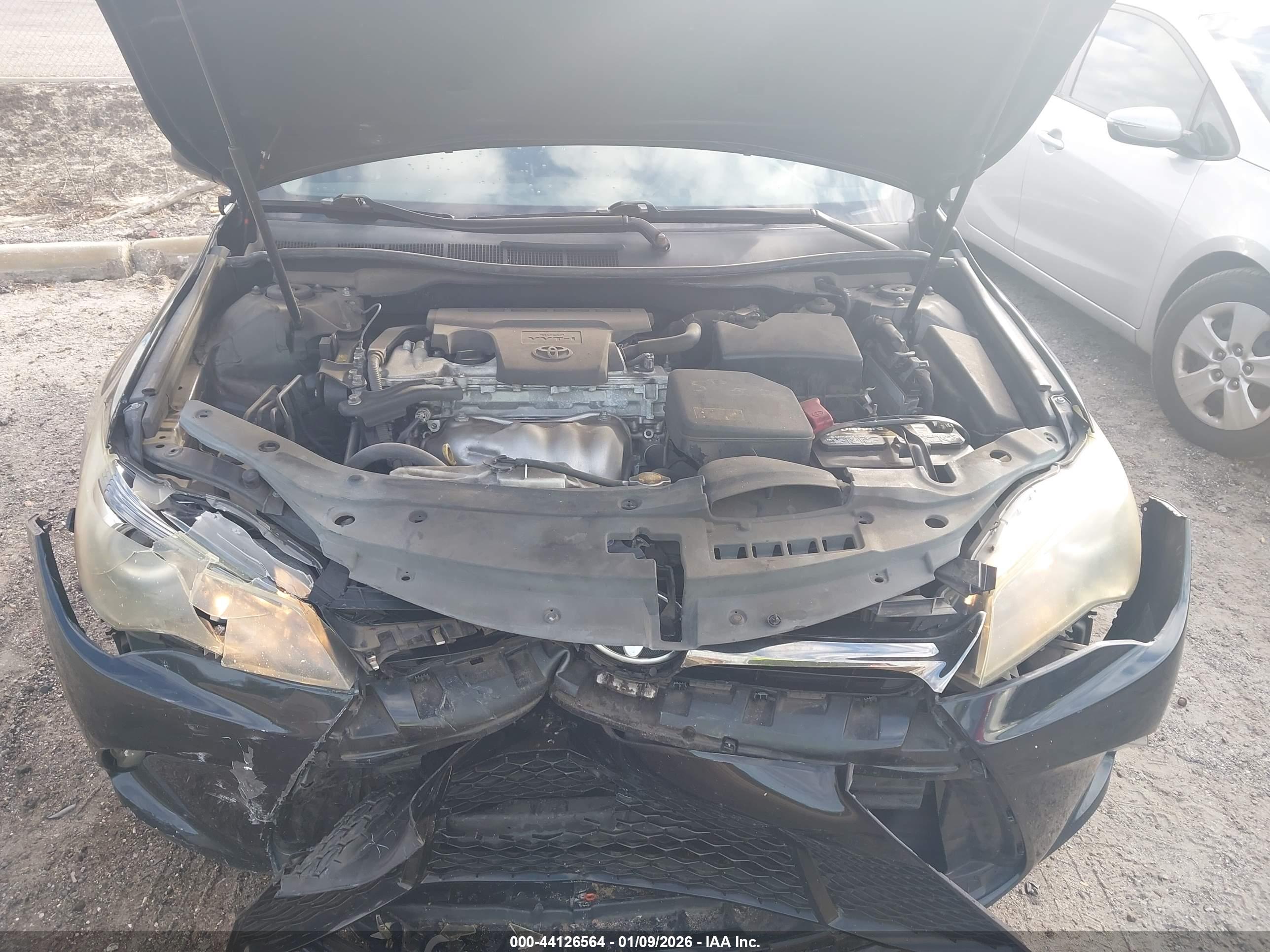 TOYOTA CAMRY image 10