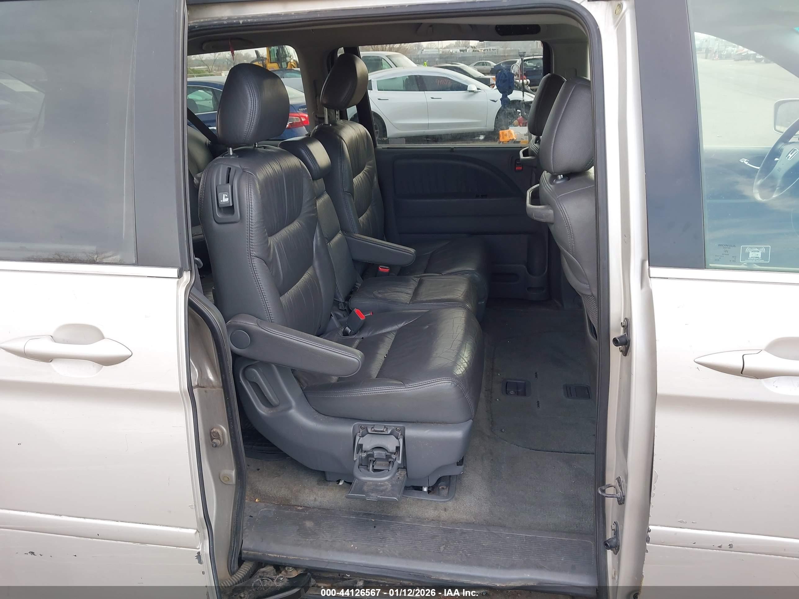 HONDA ODYSSEY image 8