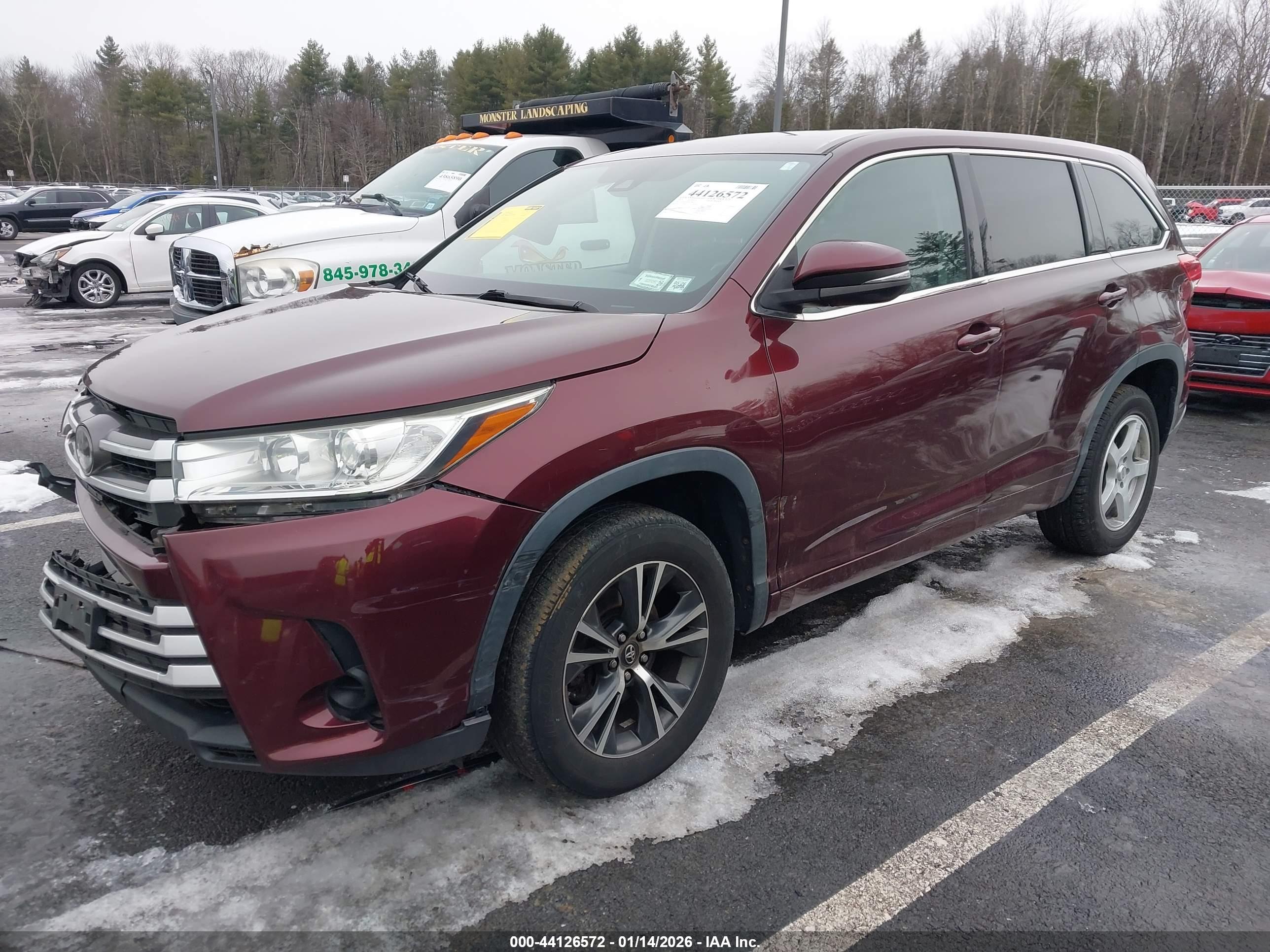 TOYOTA HIGHLANDER image 2