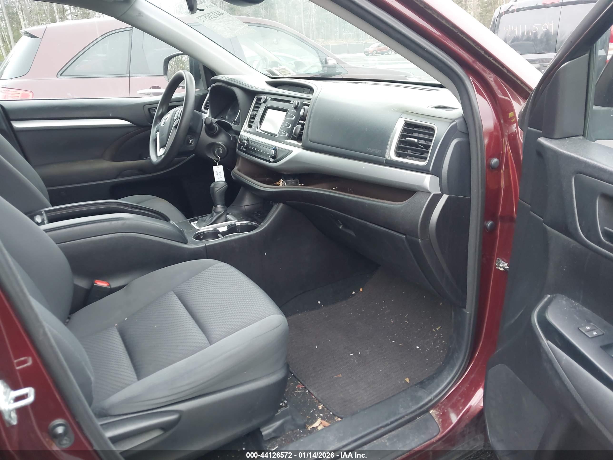TOYOTA HIGHLANDER image 5
