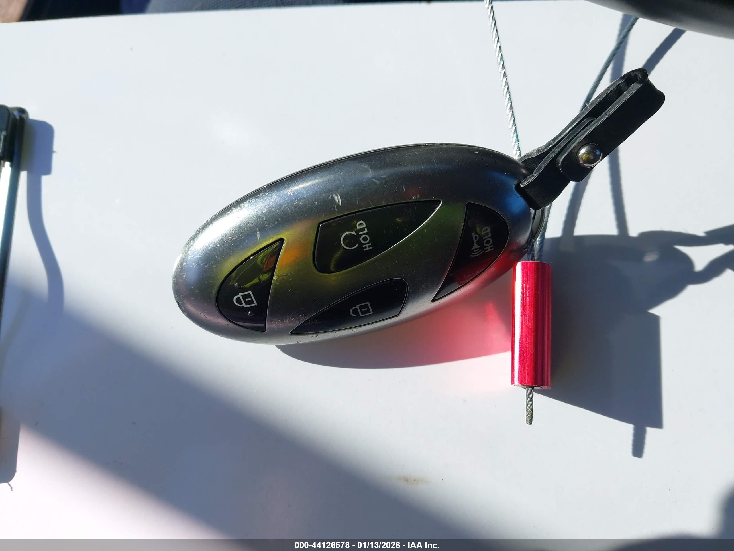 HYUNDAI KONA image 11
