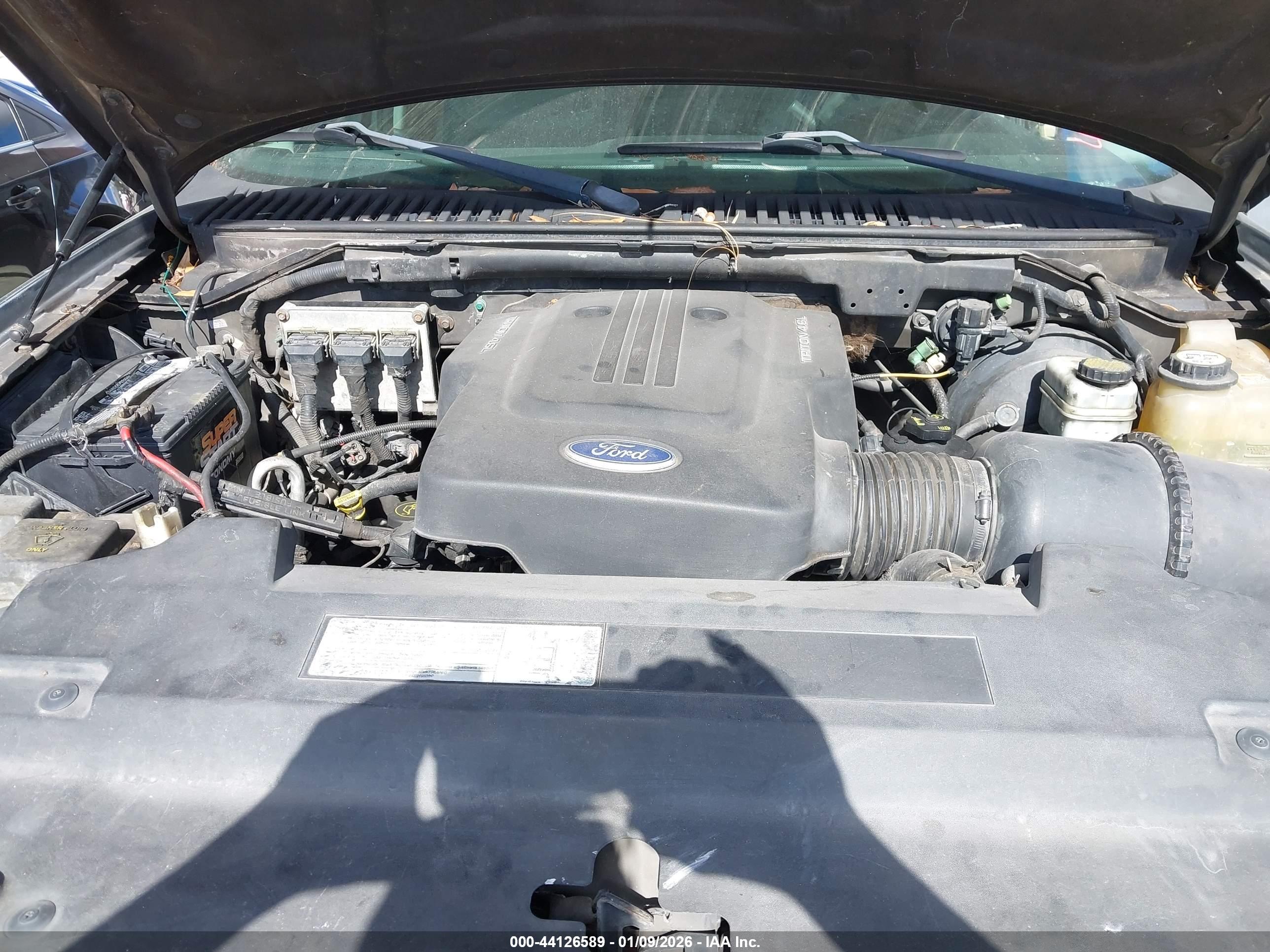 FORD EXPEDITION image 10