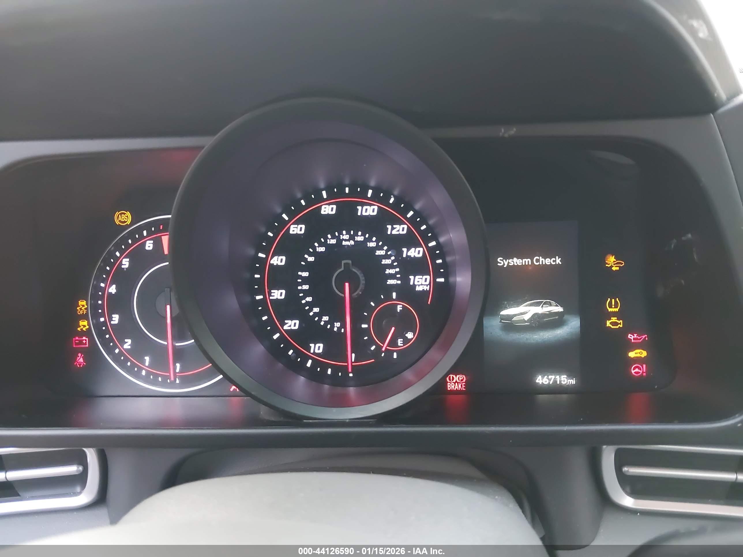 HYUNDAI ELANTRA image 7