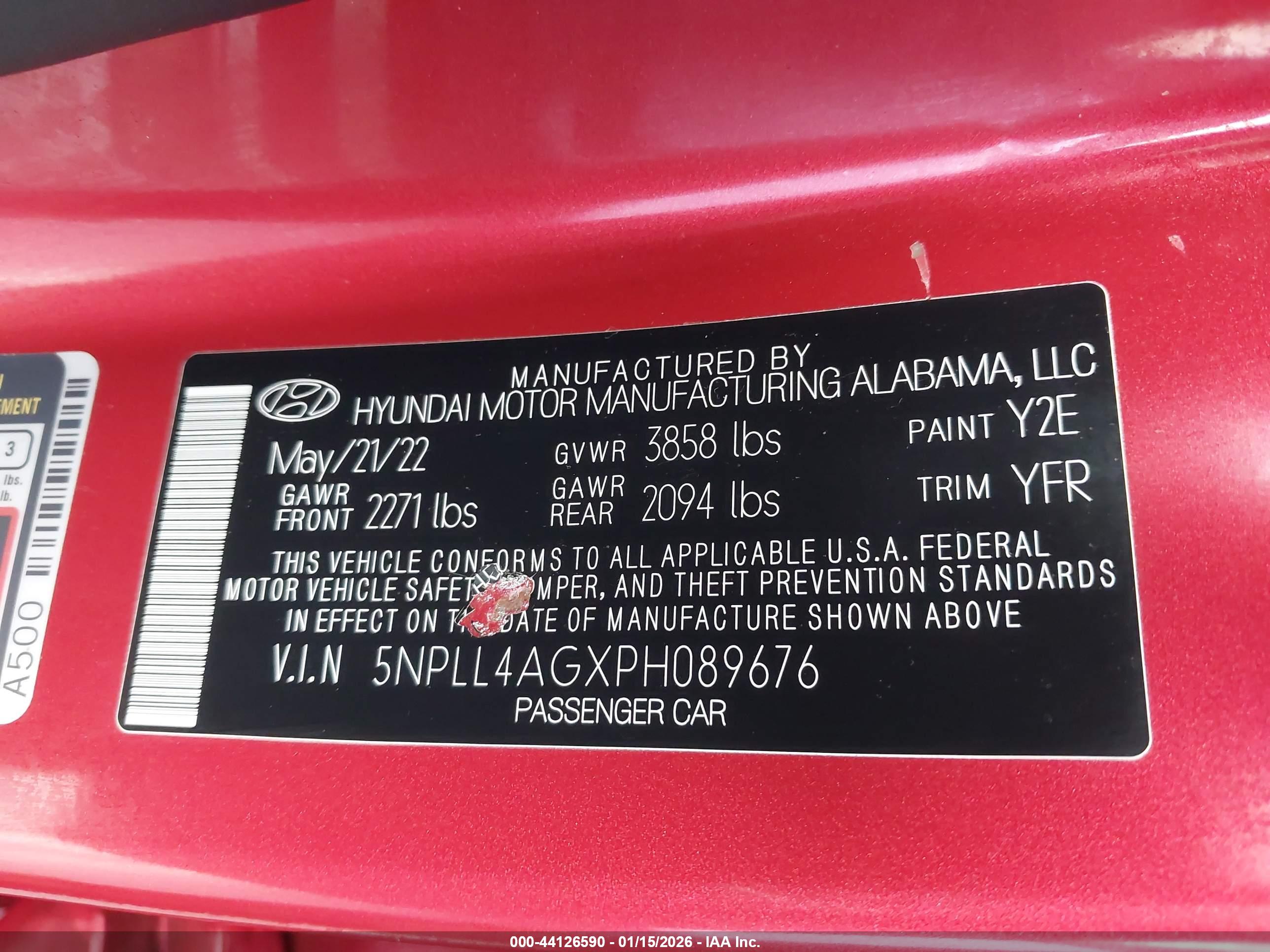 HYUNDAI ELANTRA image 9