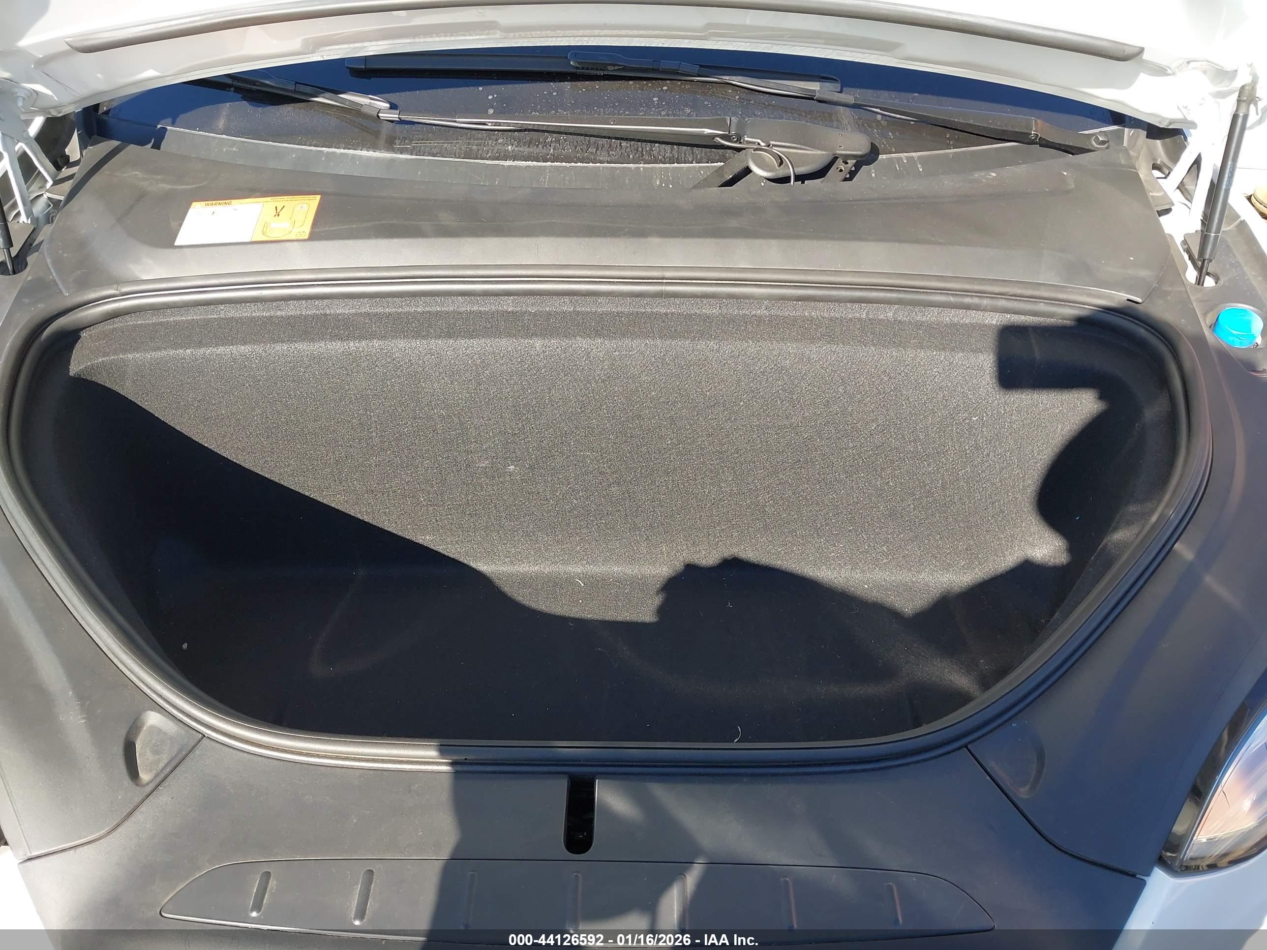 TESLA MODEL image 10