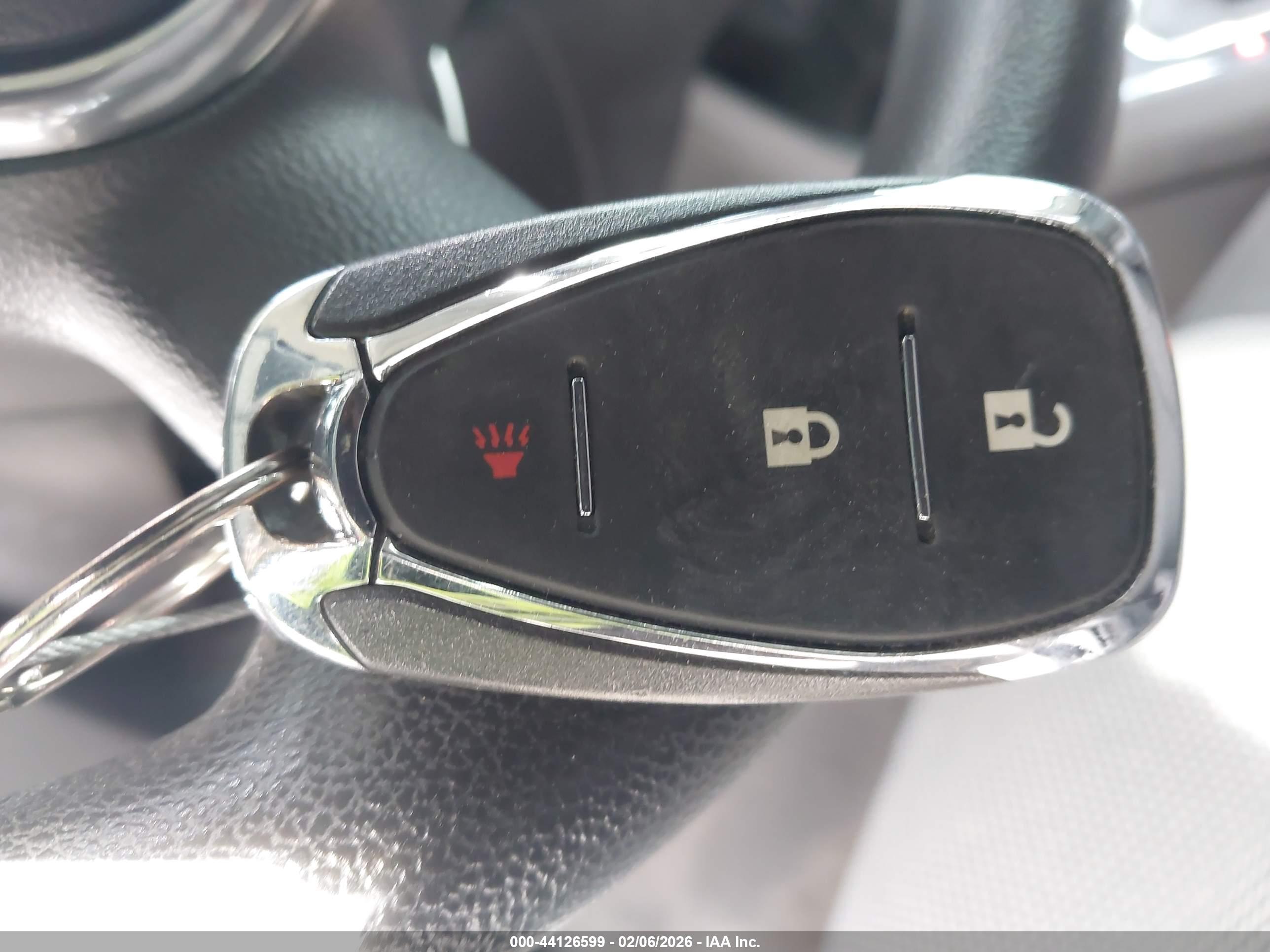 CHEVROLET TRAVERSE image 11