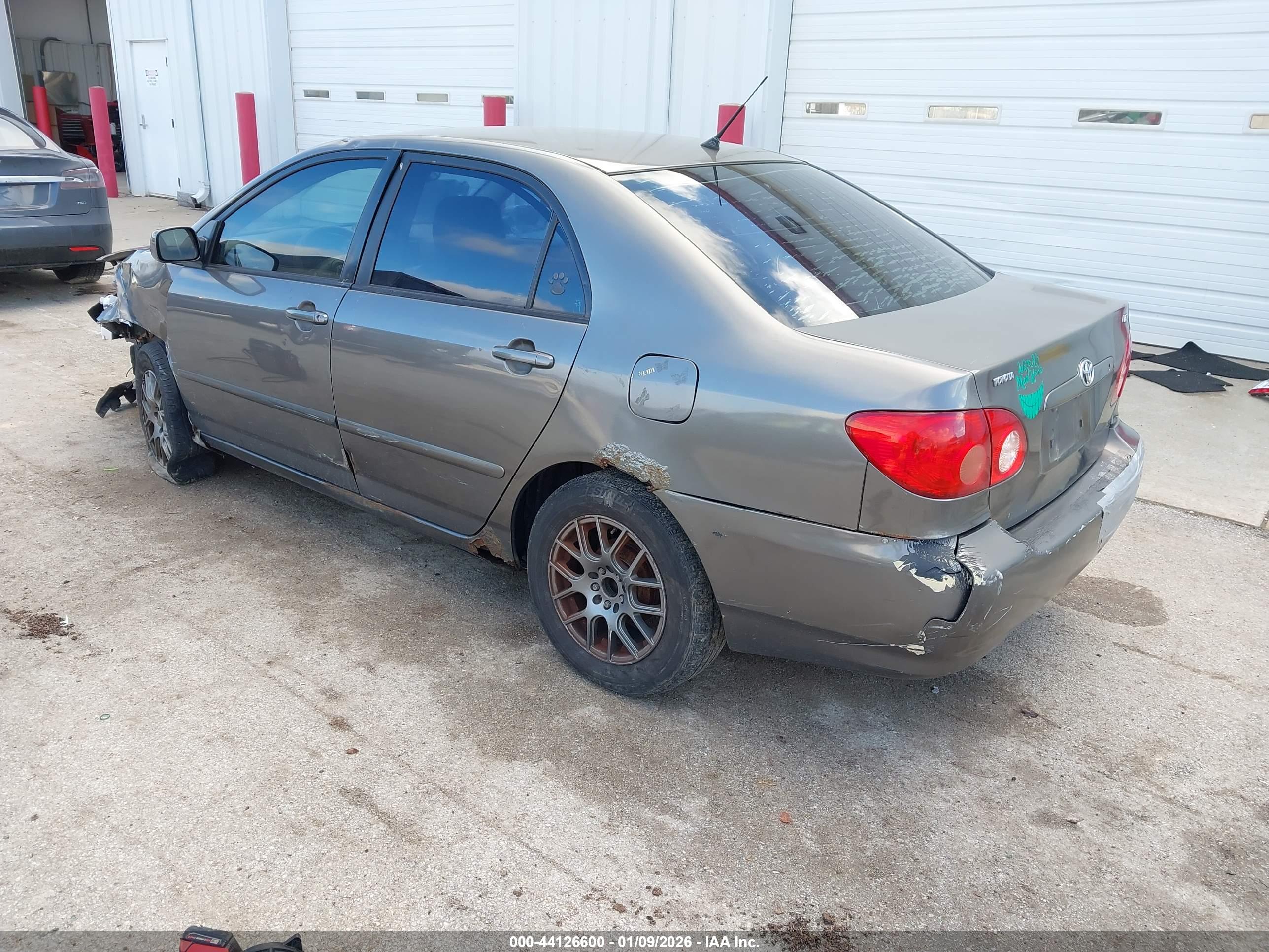 TOYOTA COROLLA image 3