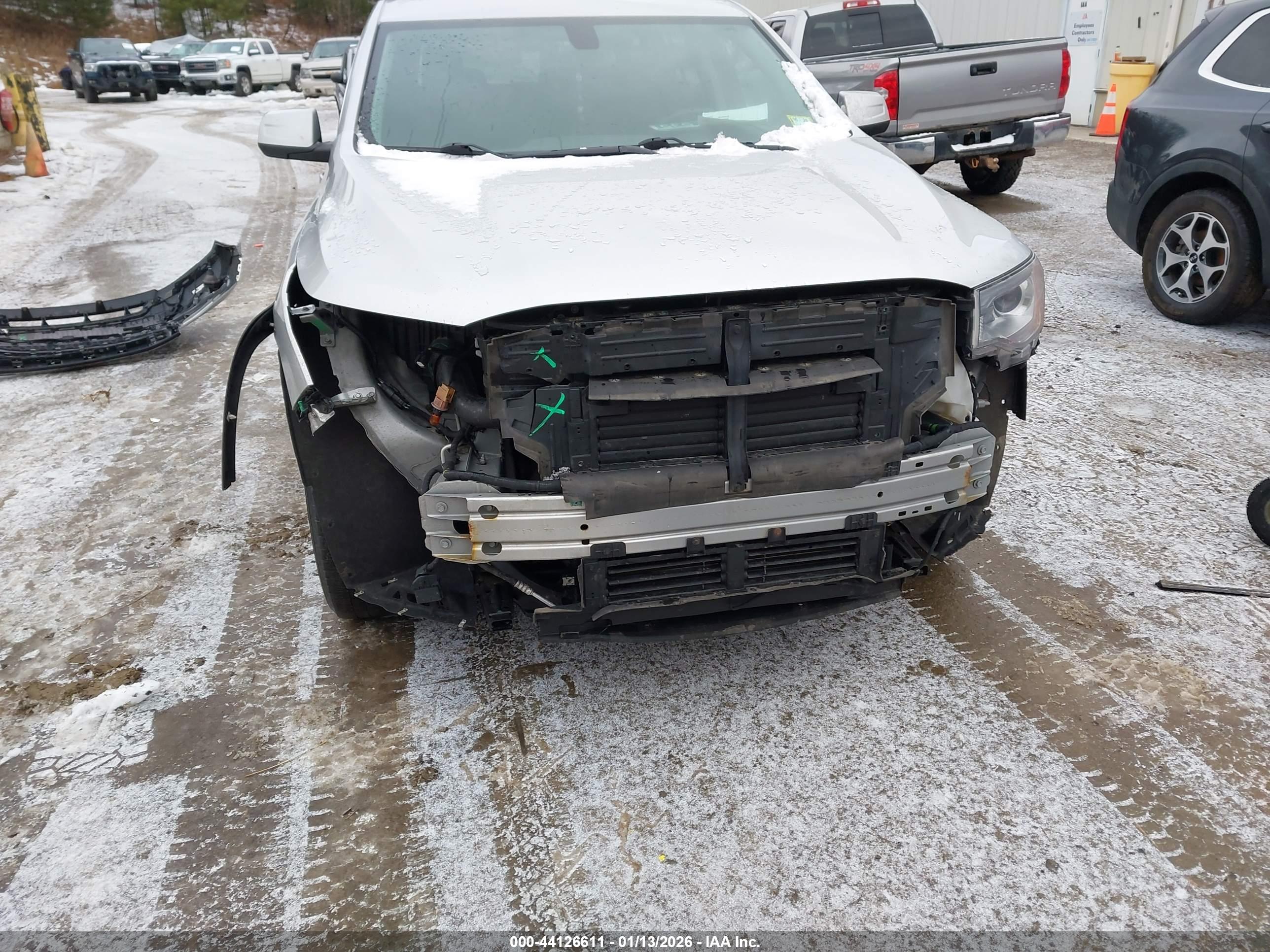 GMC ACADIA image 6