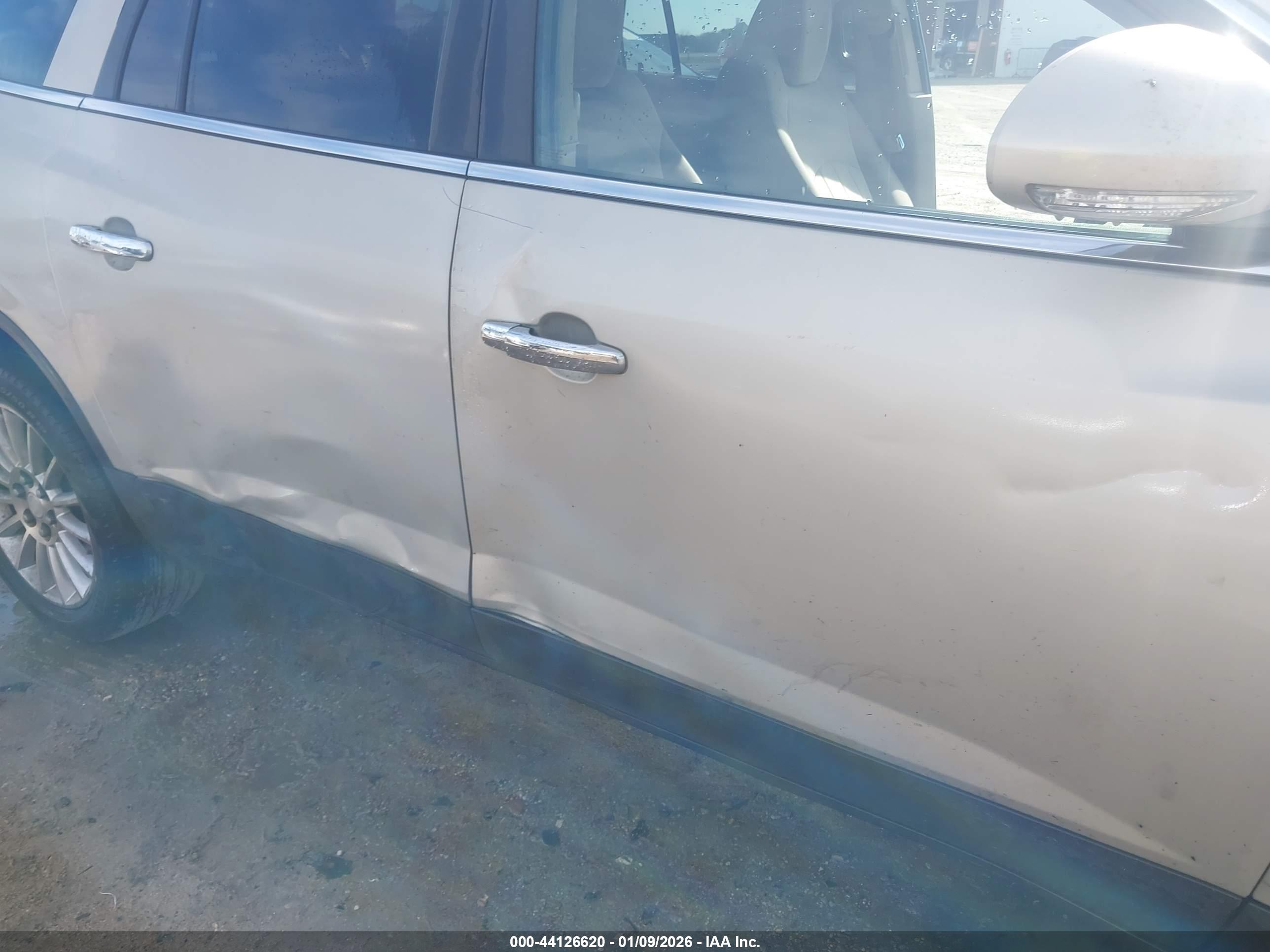 BUICK ENCLAVE image 6