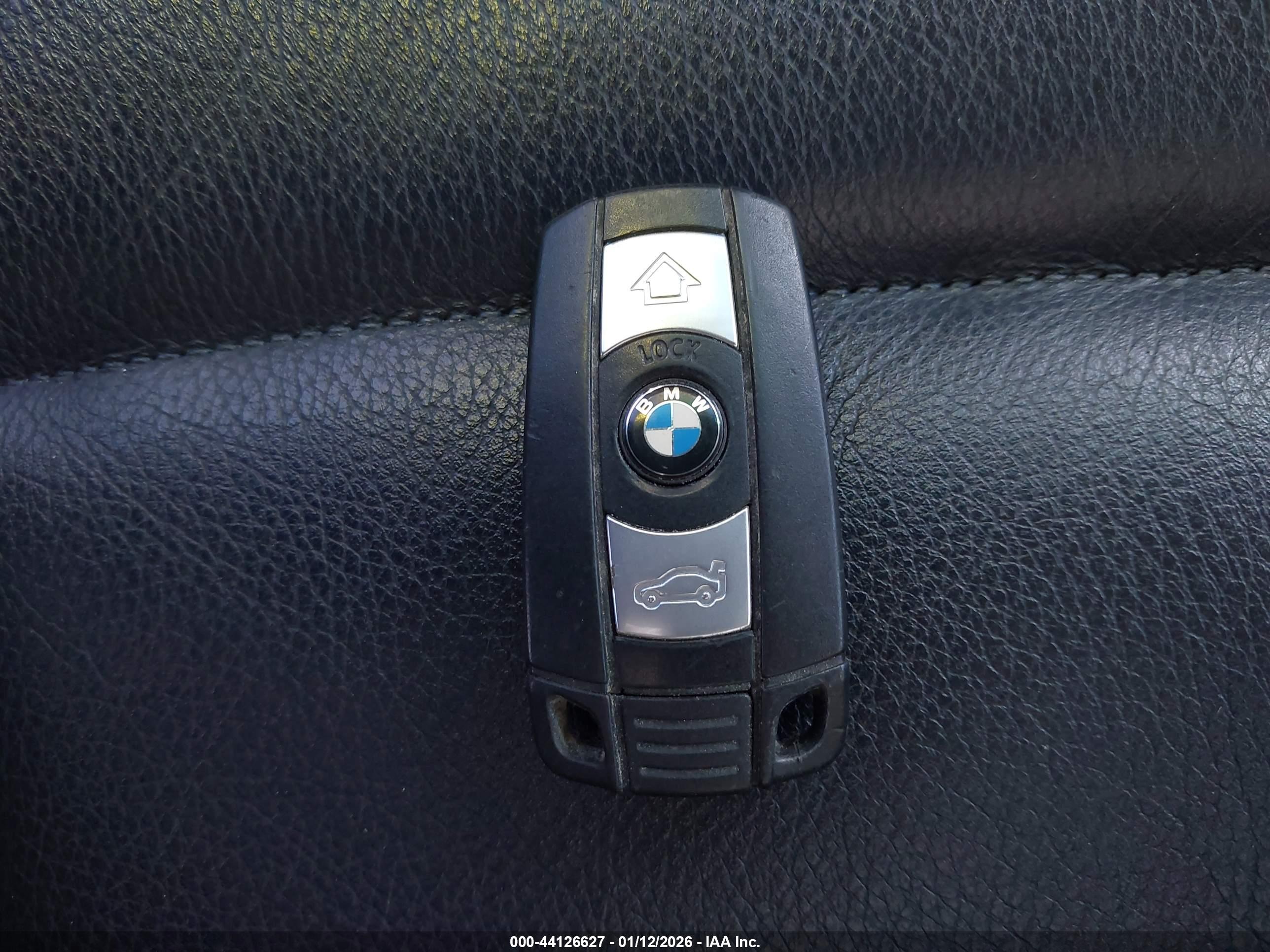 BMW 535I image 11