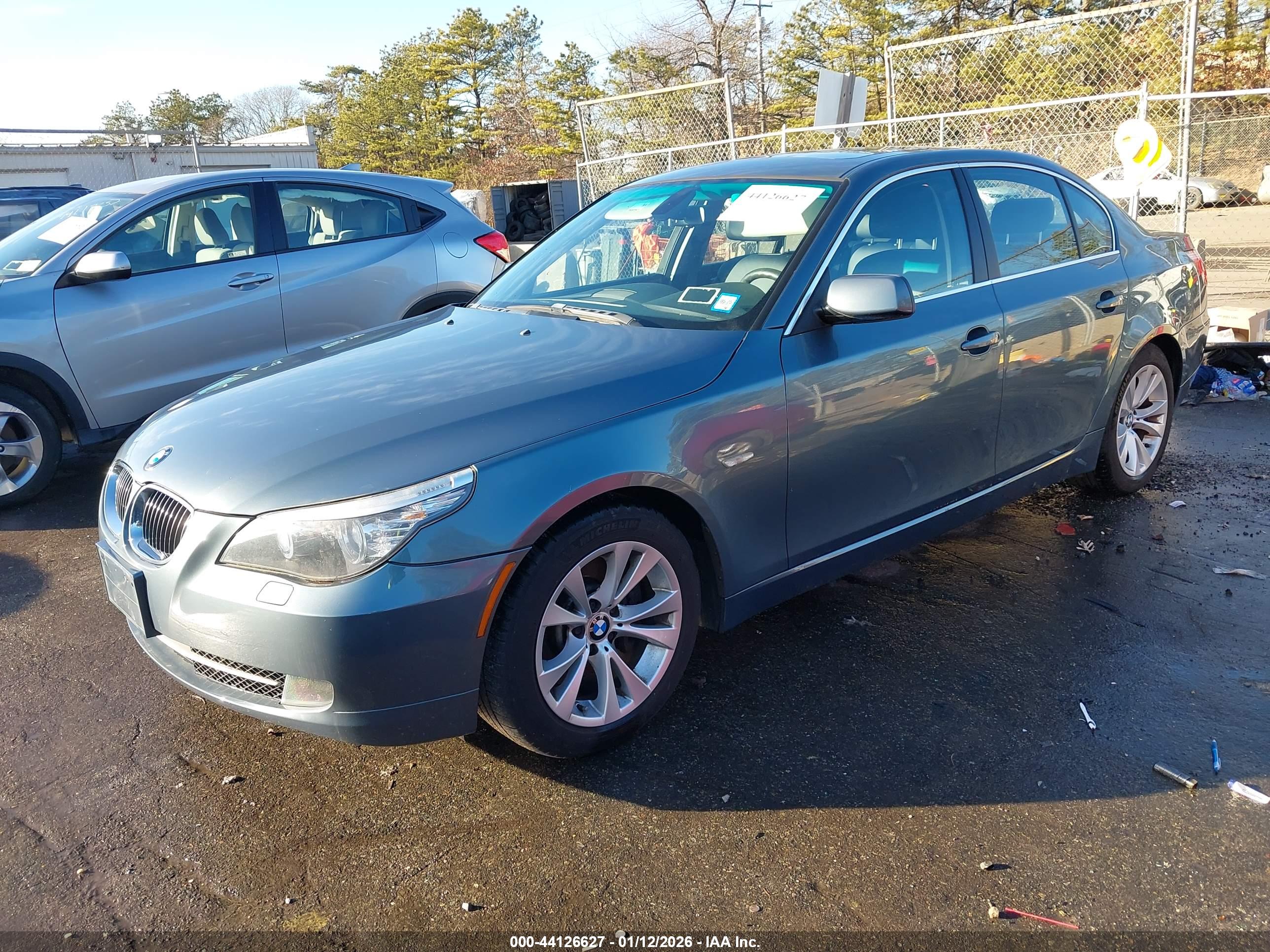 BMW 535I image 2