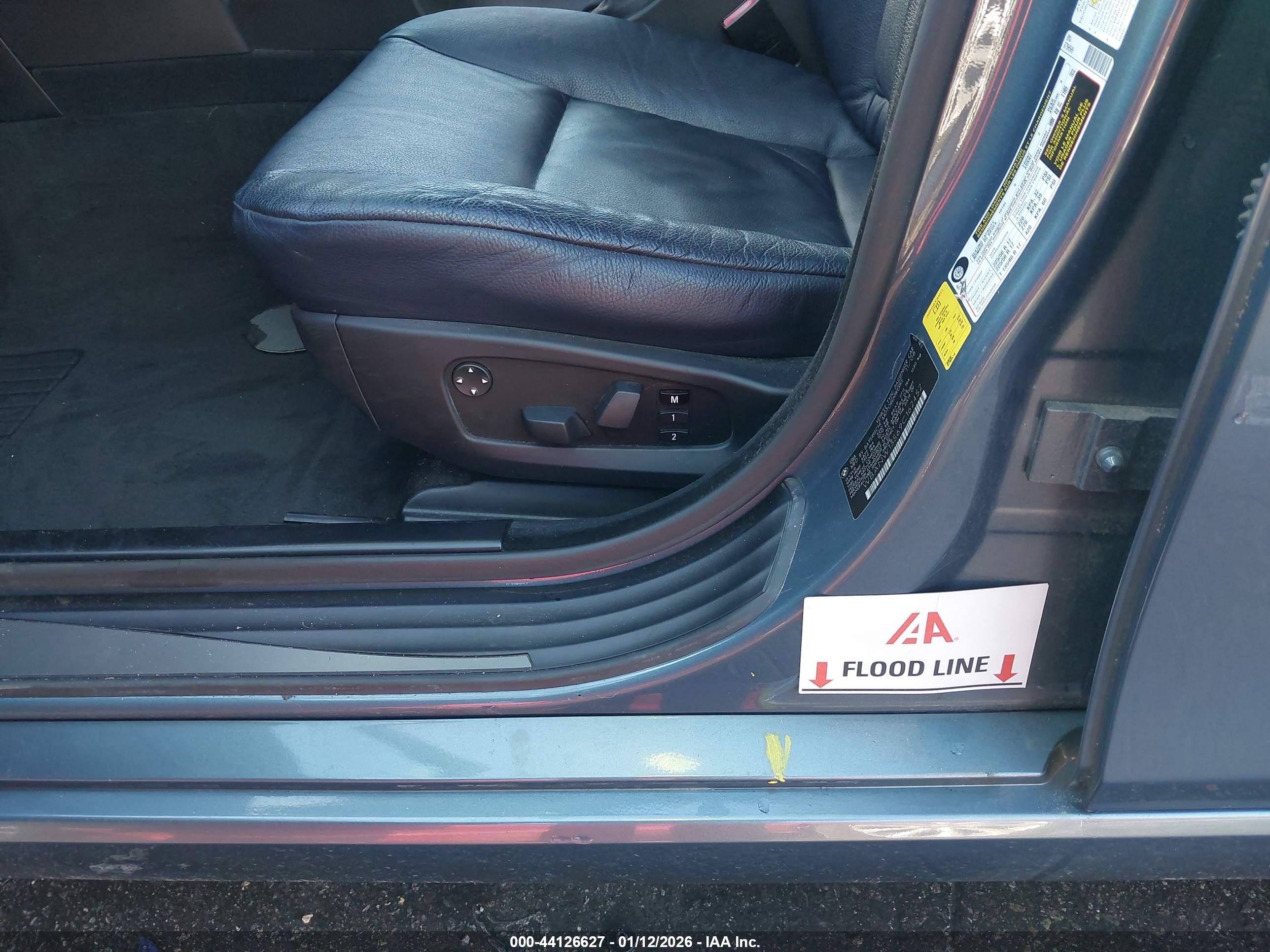 BMW 535I image 6