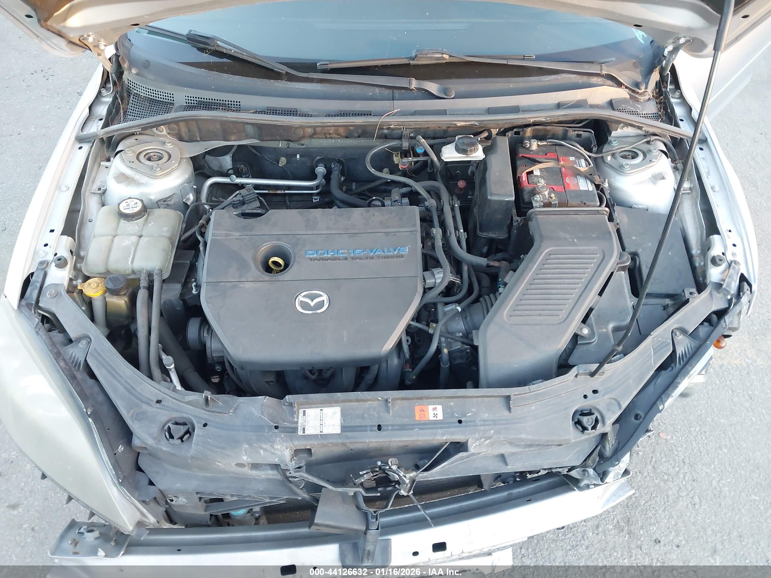 MAZDA MAZDA3 image 10