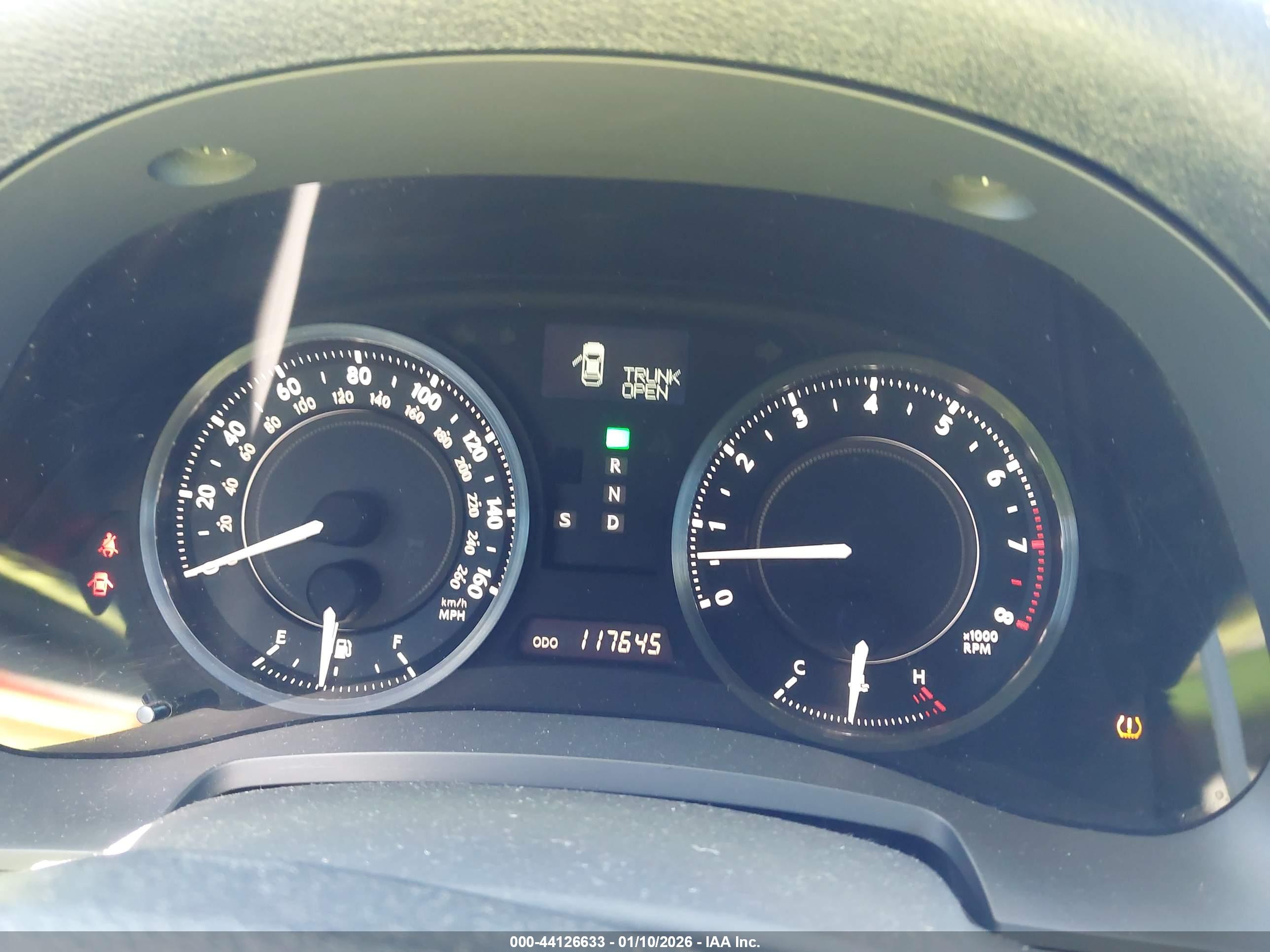 LEXUS IS image 7