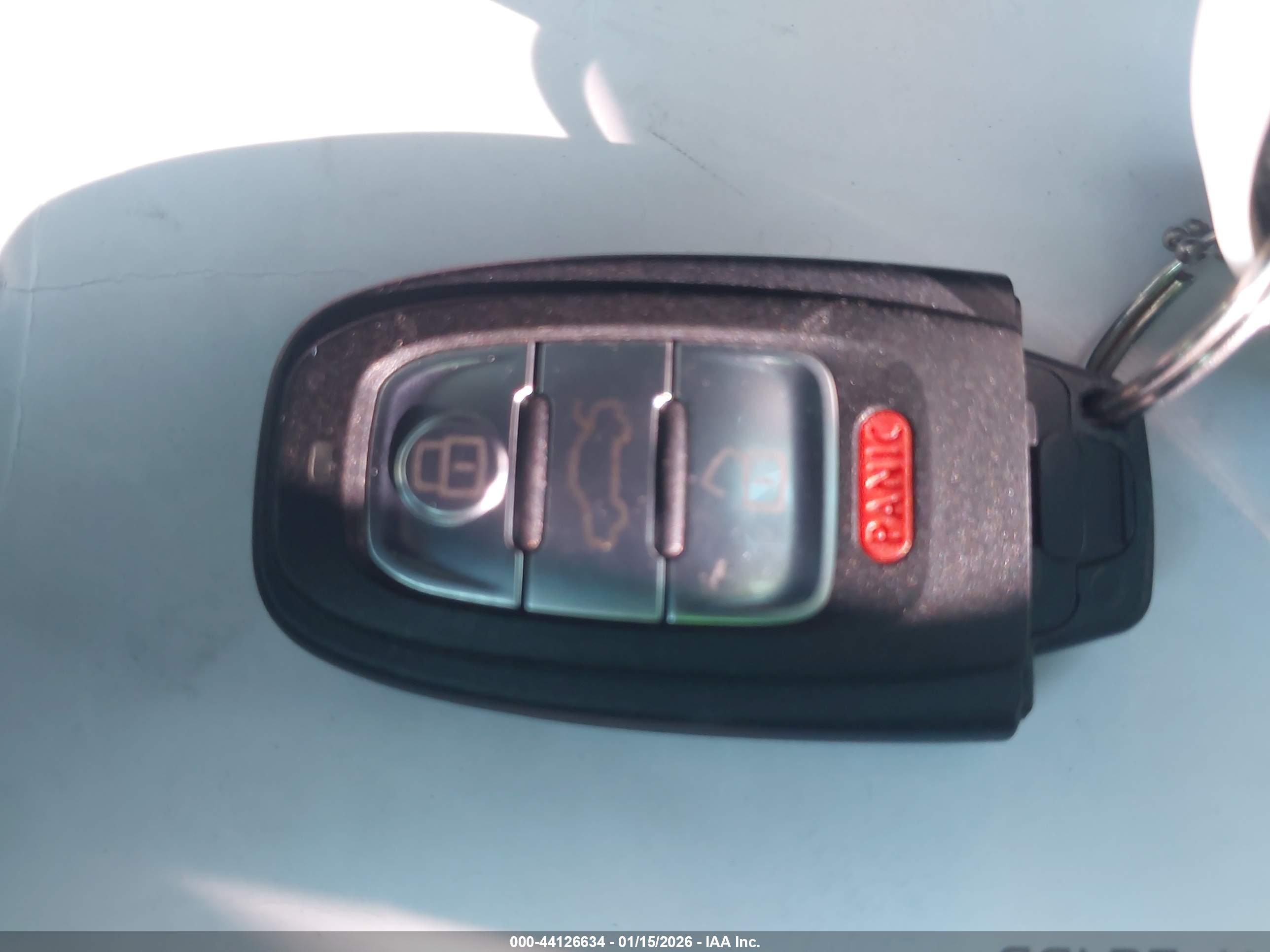 AUDI A6 image 11