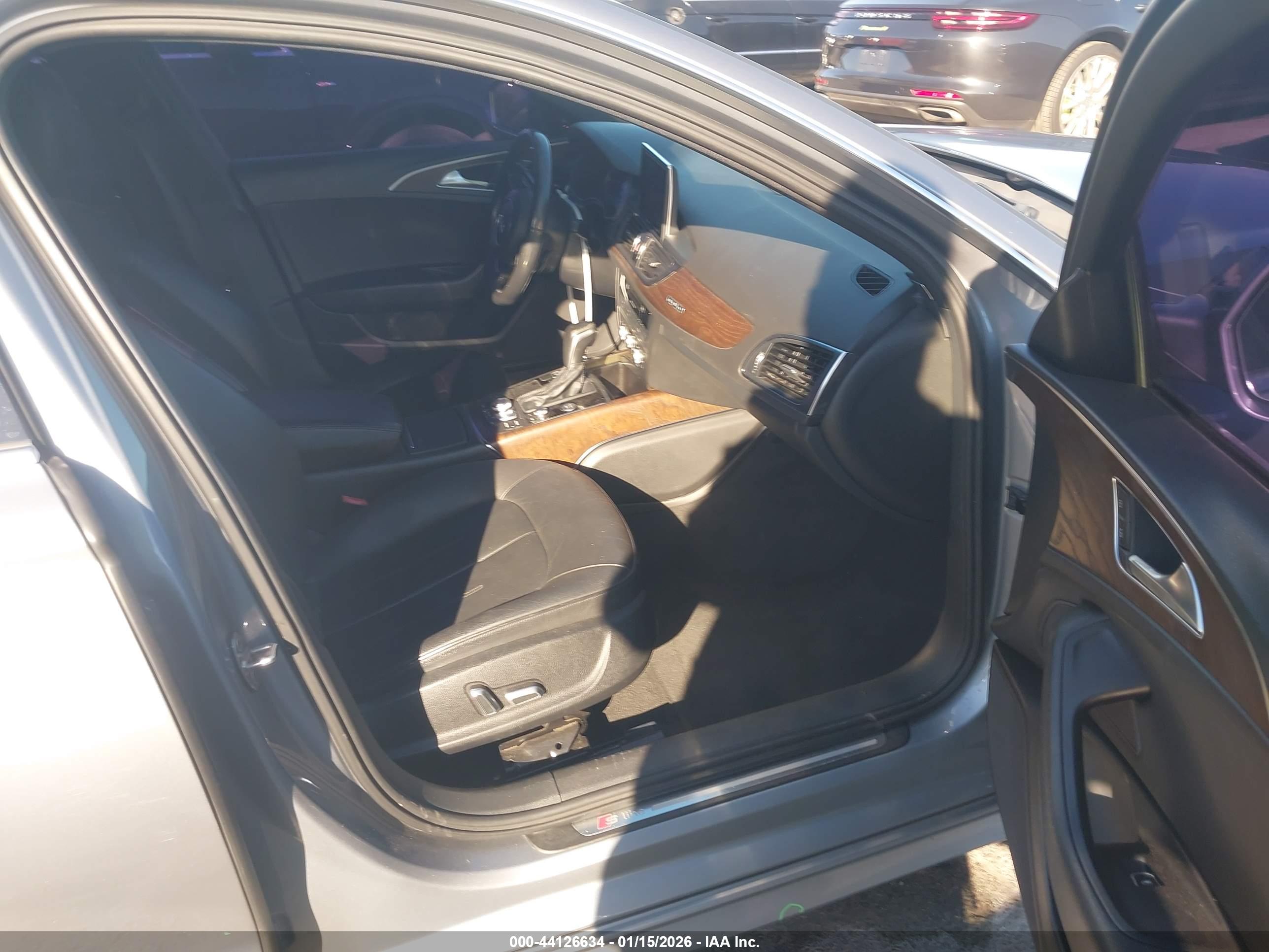 AUDI A6 image 5