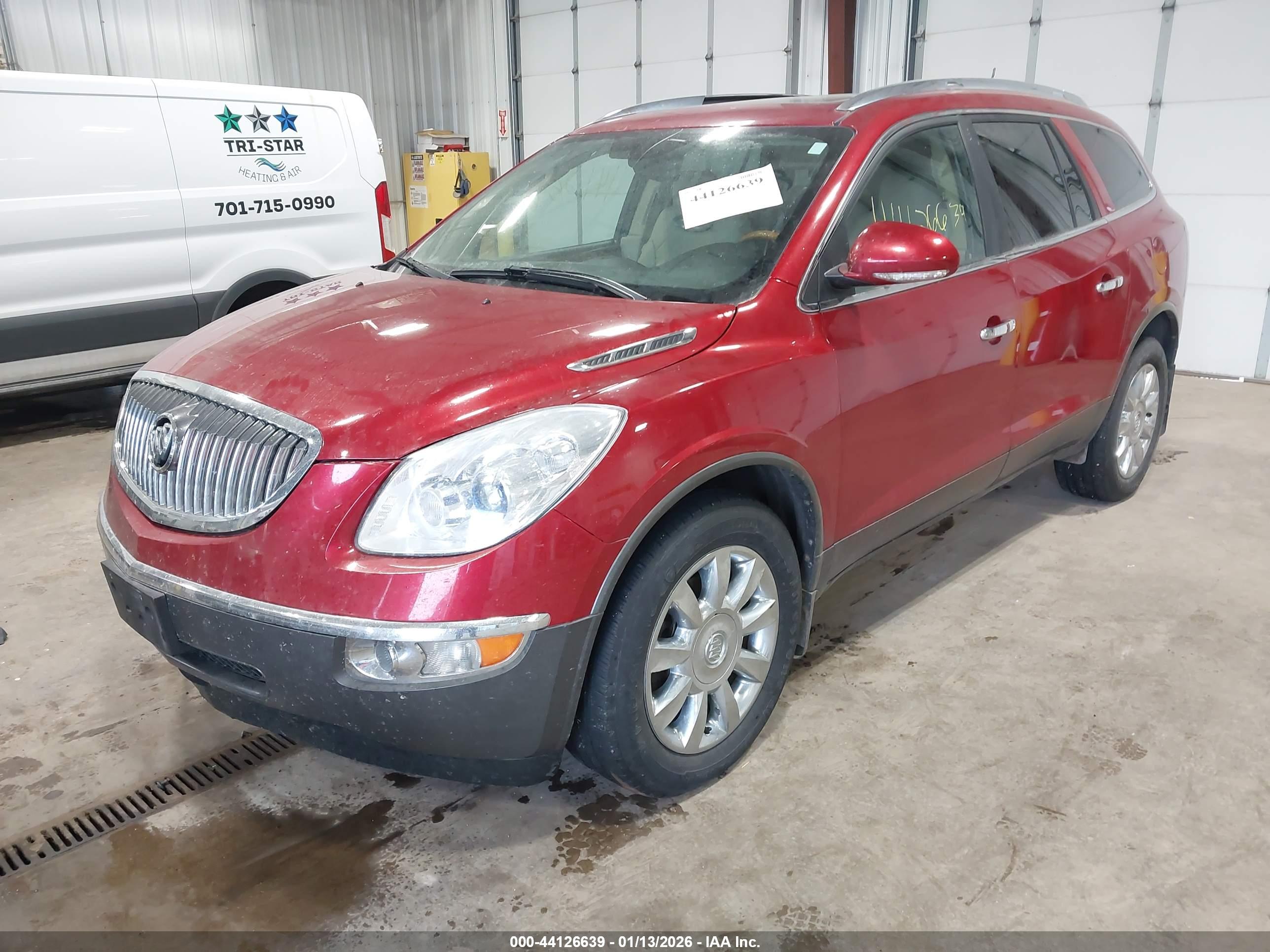 BUICK ENCLAVE image 2