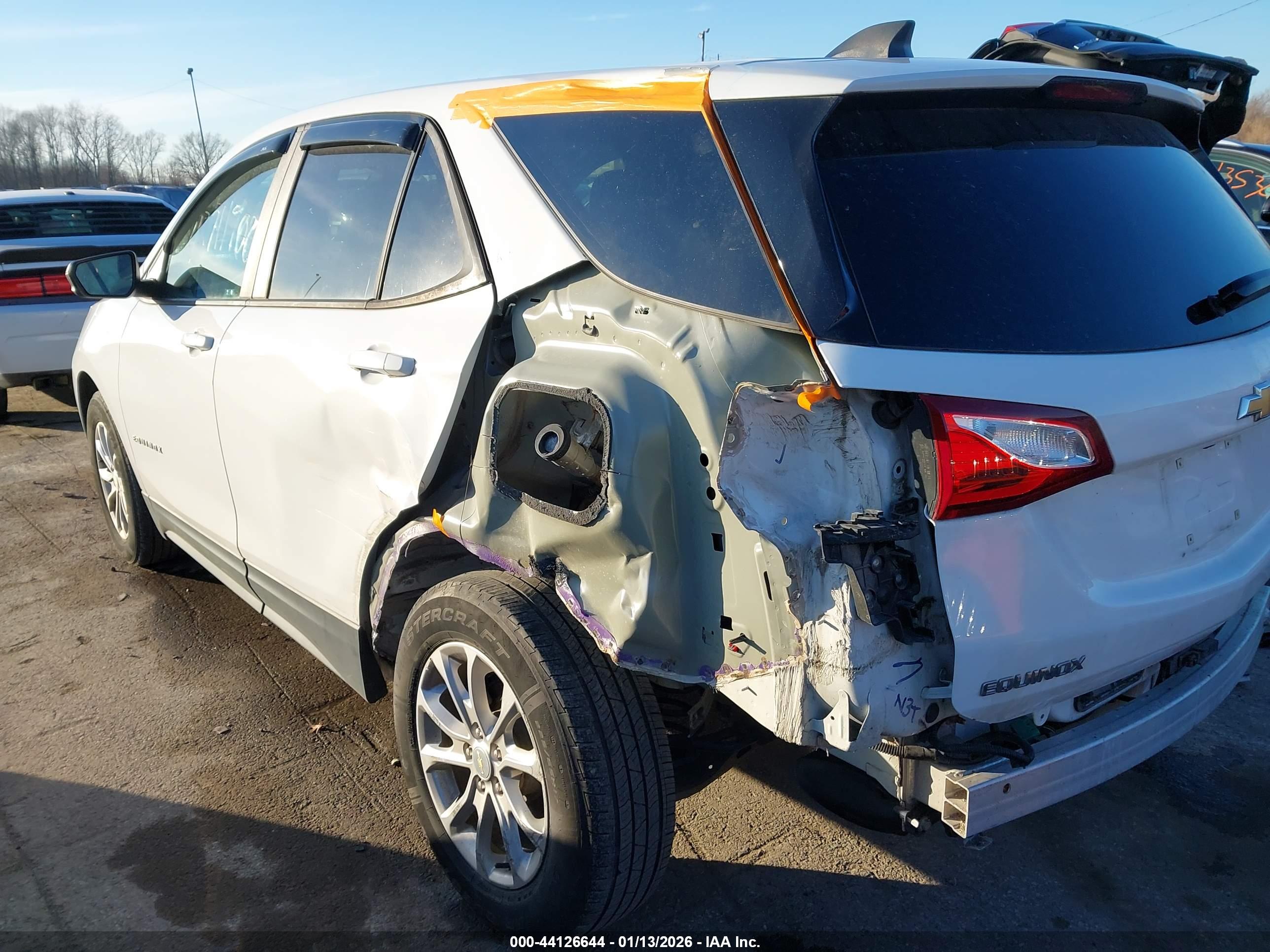 CHEVROLET EQUINOX image 6