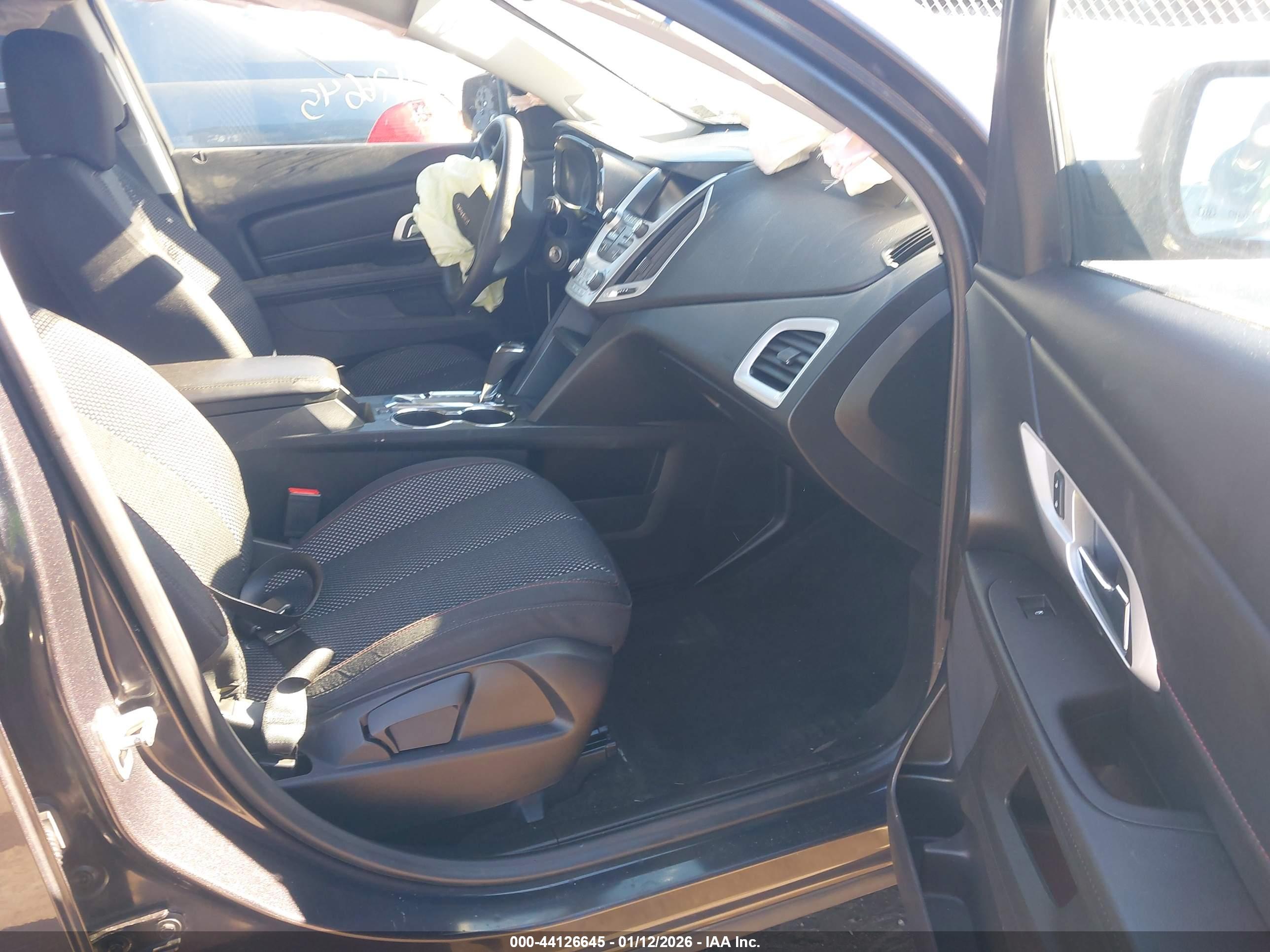 GMC TERRAIN image 5