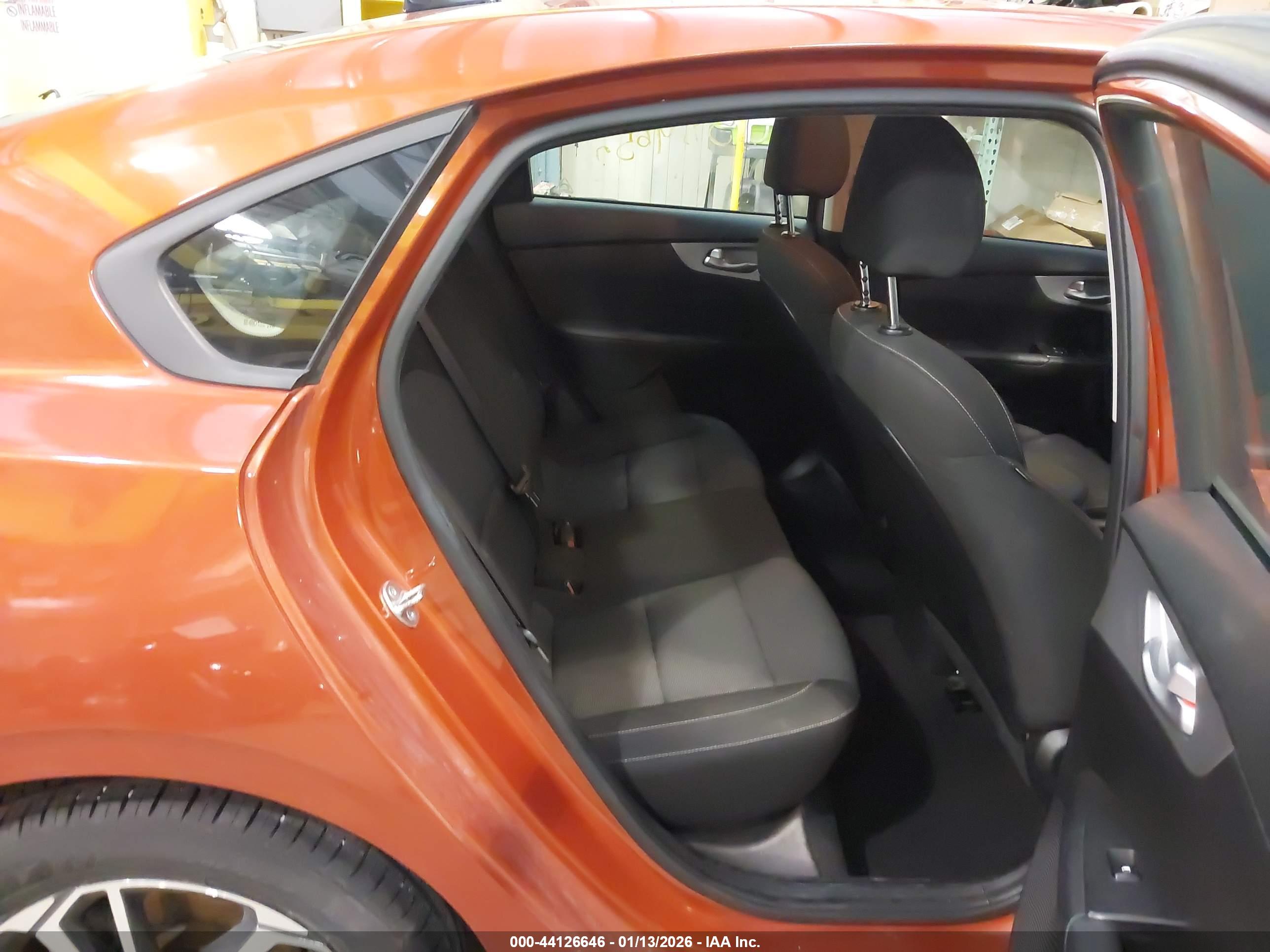 KIA FORTE image 8