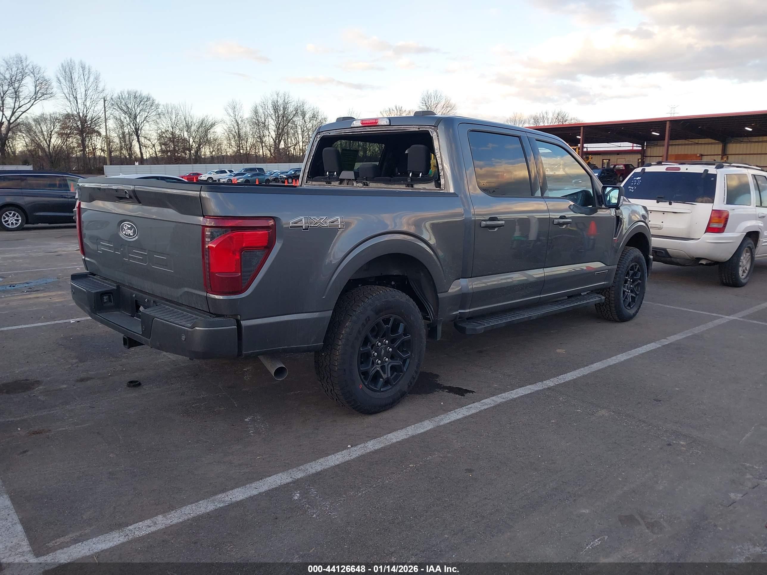 FORD F-150 image 4