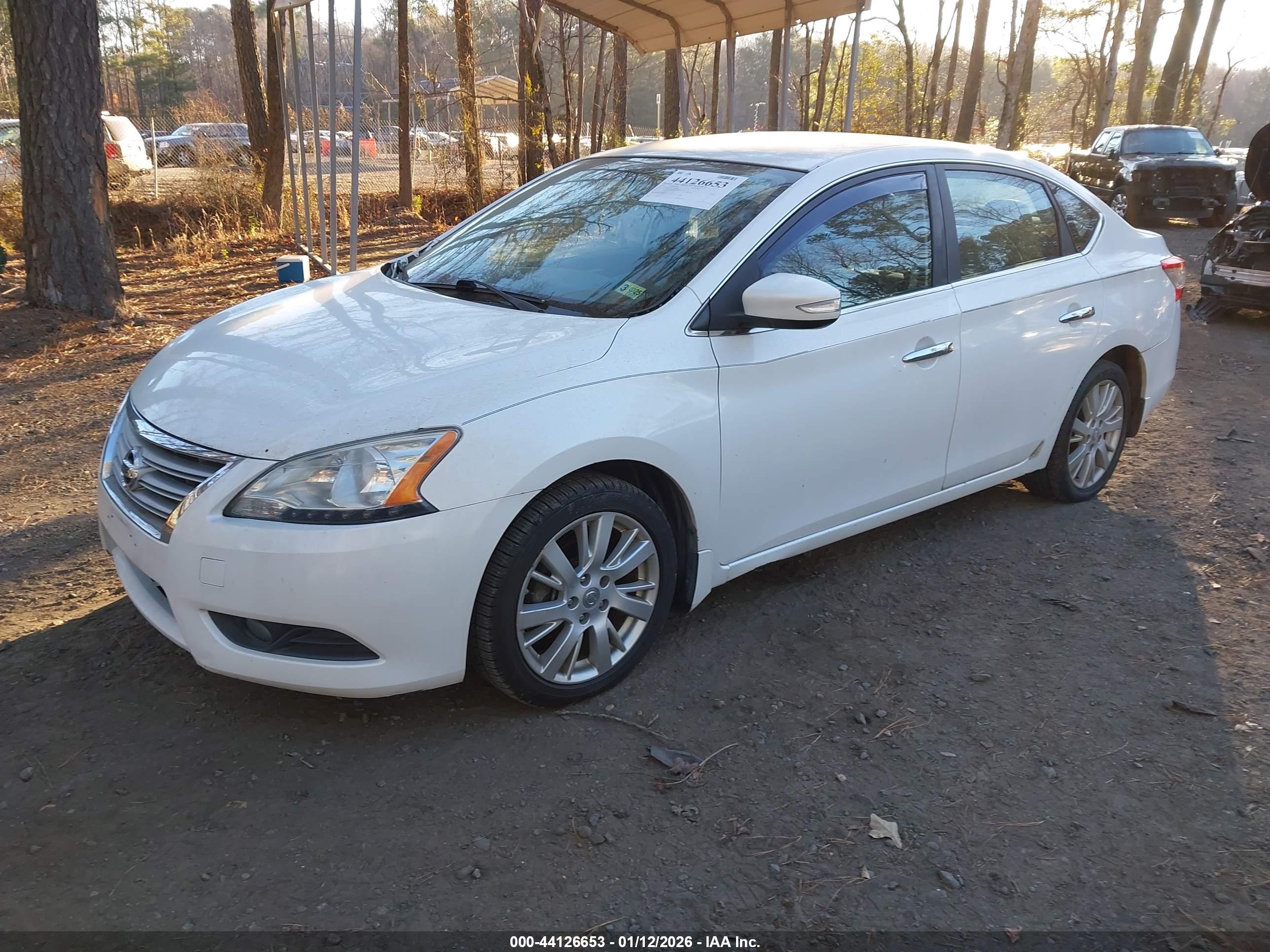 NISSAN SENTRA image 2